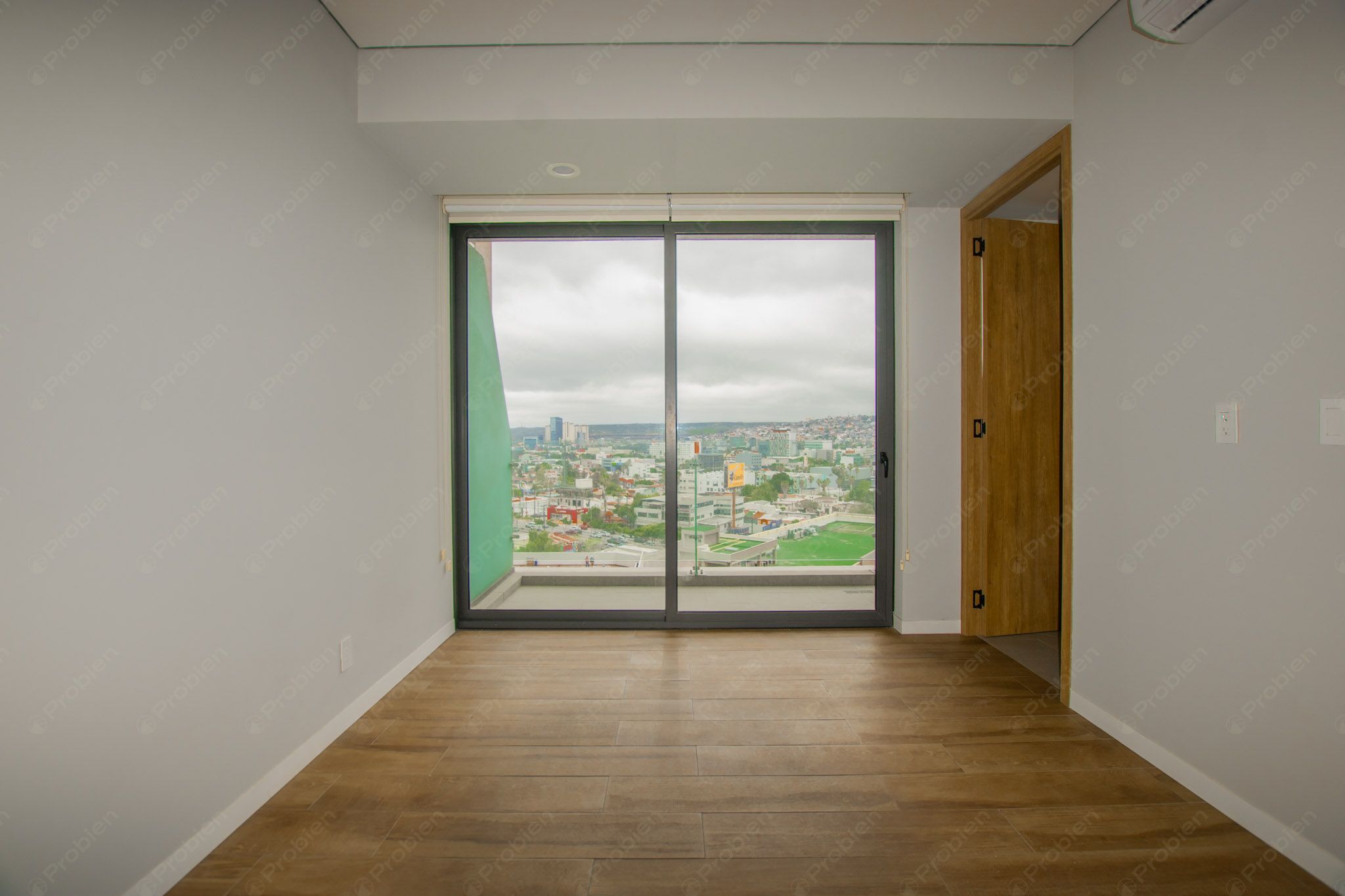 Departamento en Renta en Landmark – 3 Recámaras, 145 m², Piso 8 con Vista Panorámica - Foto 10 de 34