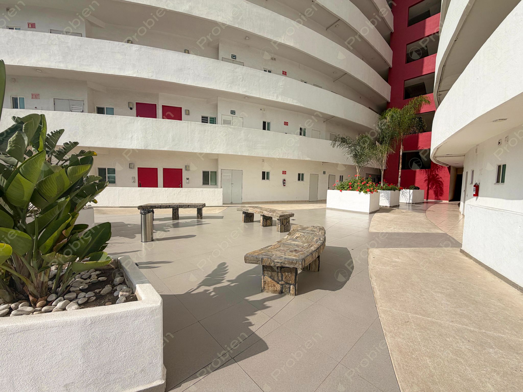 Departamento en renta en Playas de Tijuana con vista al mar y balcón en residencial - Foto 2 de 24