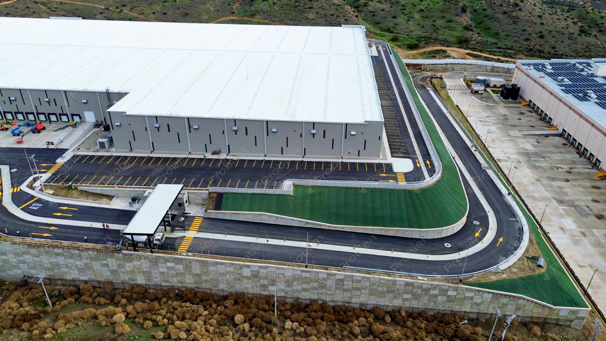 530,515.90 S.Q. F.T. / Industrial Stand Alone Building / Tijuana / Submarket East - Foto 2 de 5