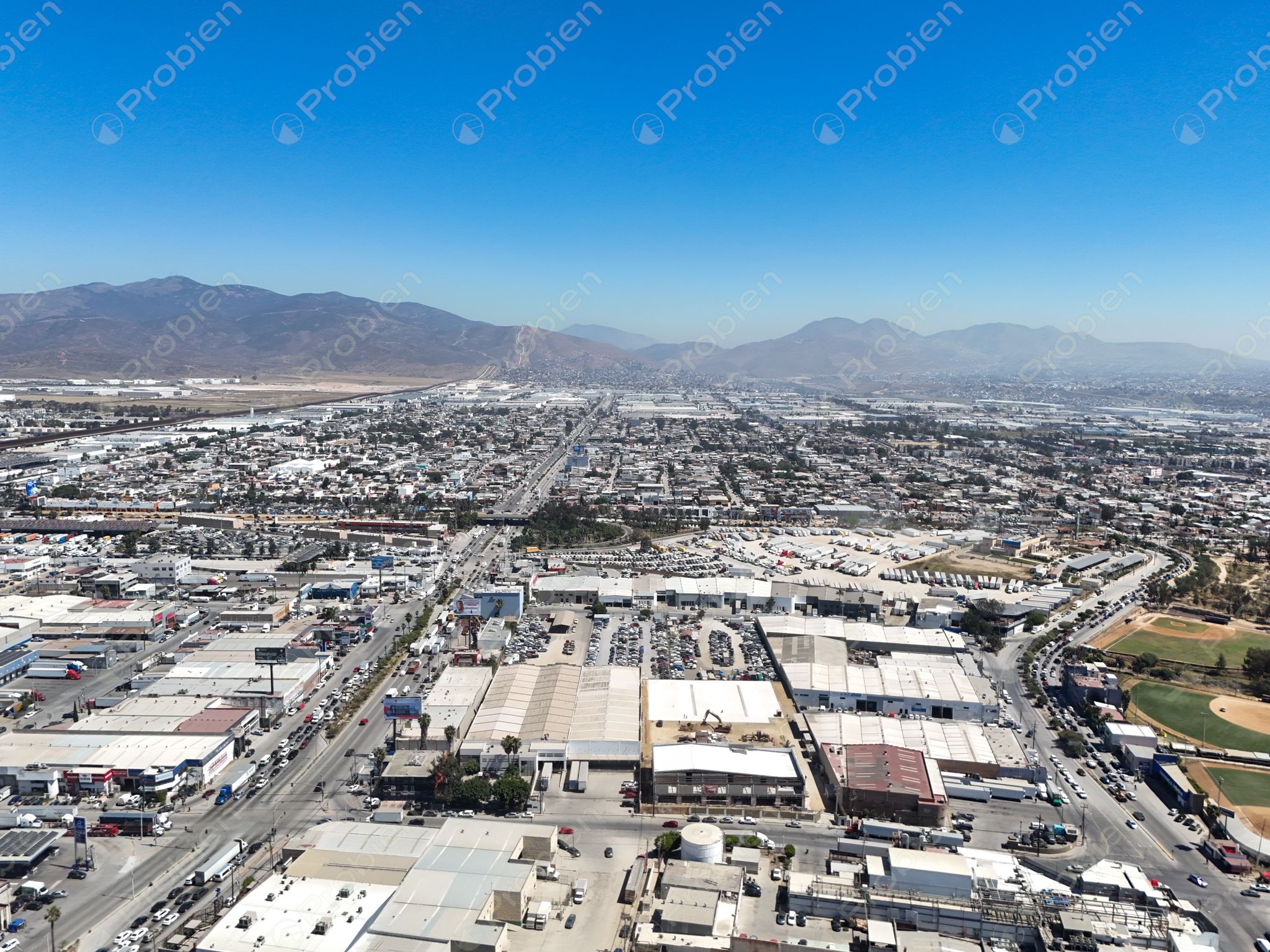 Locales comerciales en renta en Otay, 40 m² con frente a la calle - Foto 5 de 10