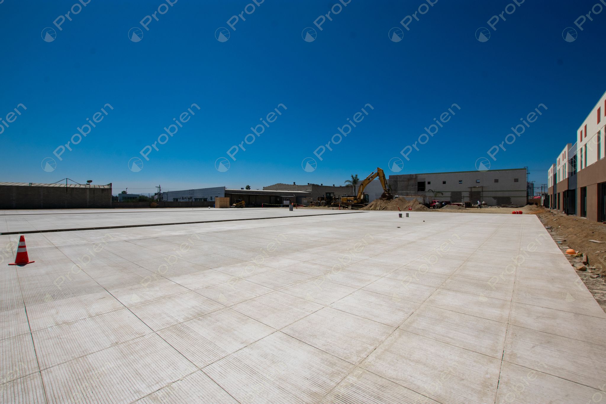 Locales comerciales en renta en Otay de 175 a 184 m² con andén de carga en Tijuana - Foto 8 de 15