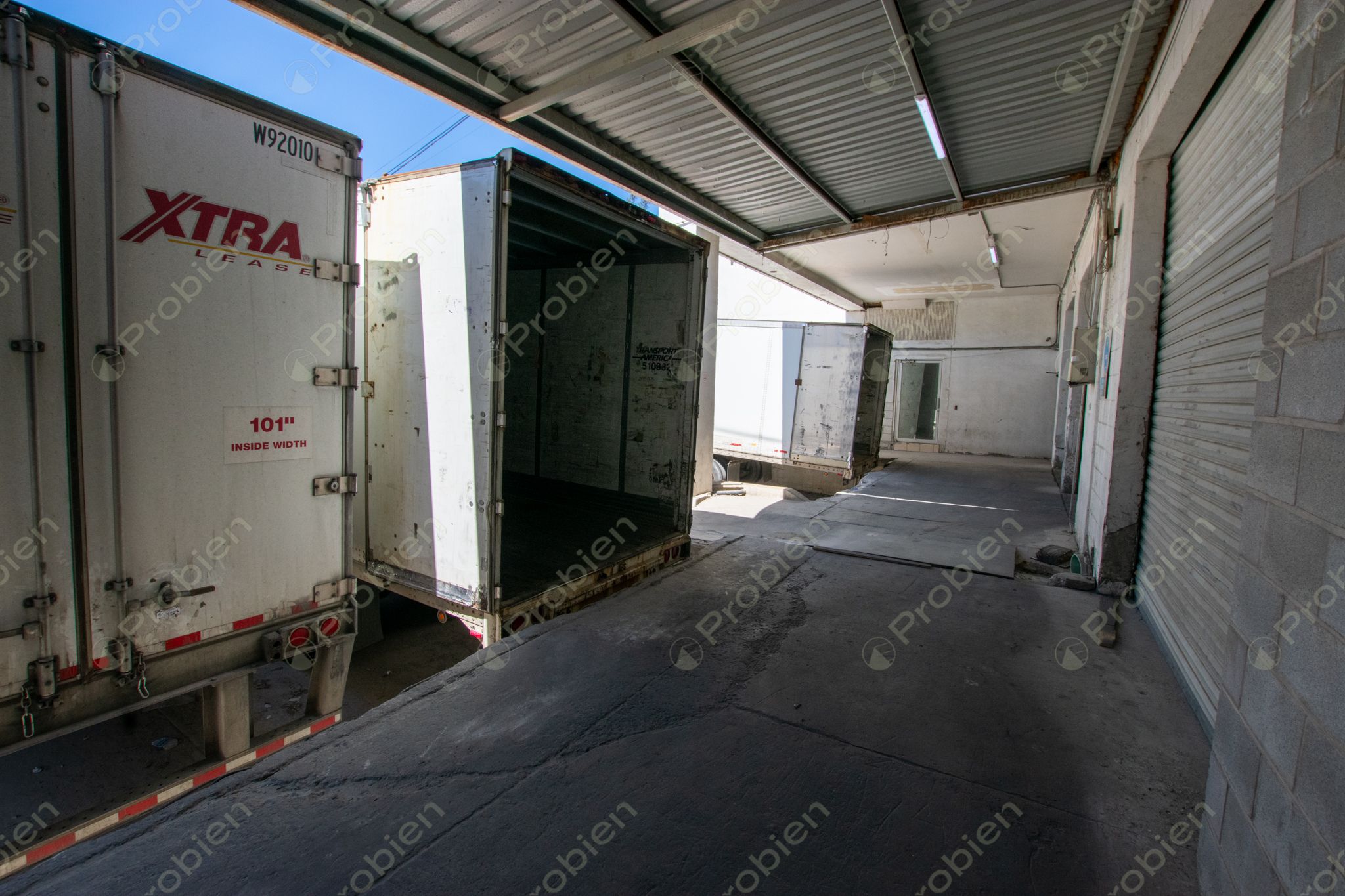 Locales comerciales en renta en Otay de 175 a 184 m² con andén de carga en Tijuana - Foto 11 de 15