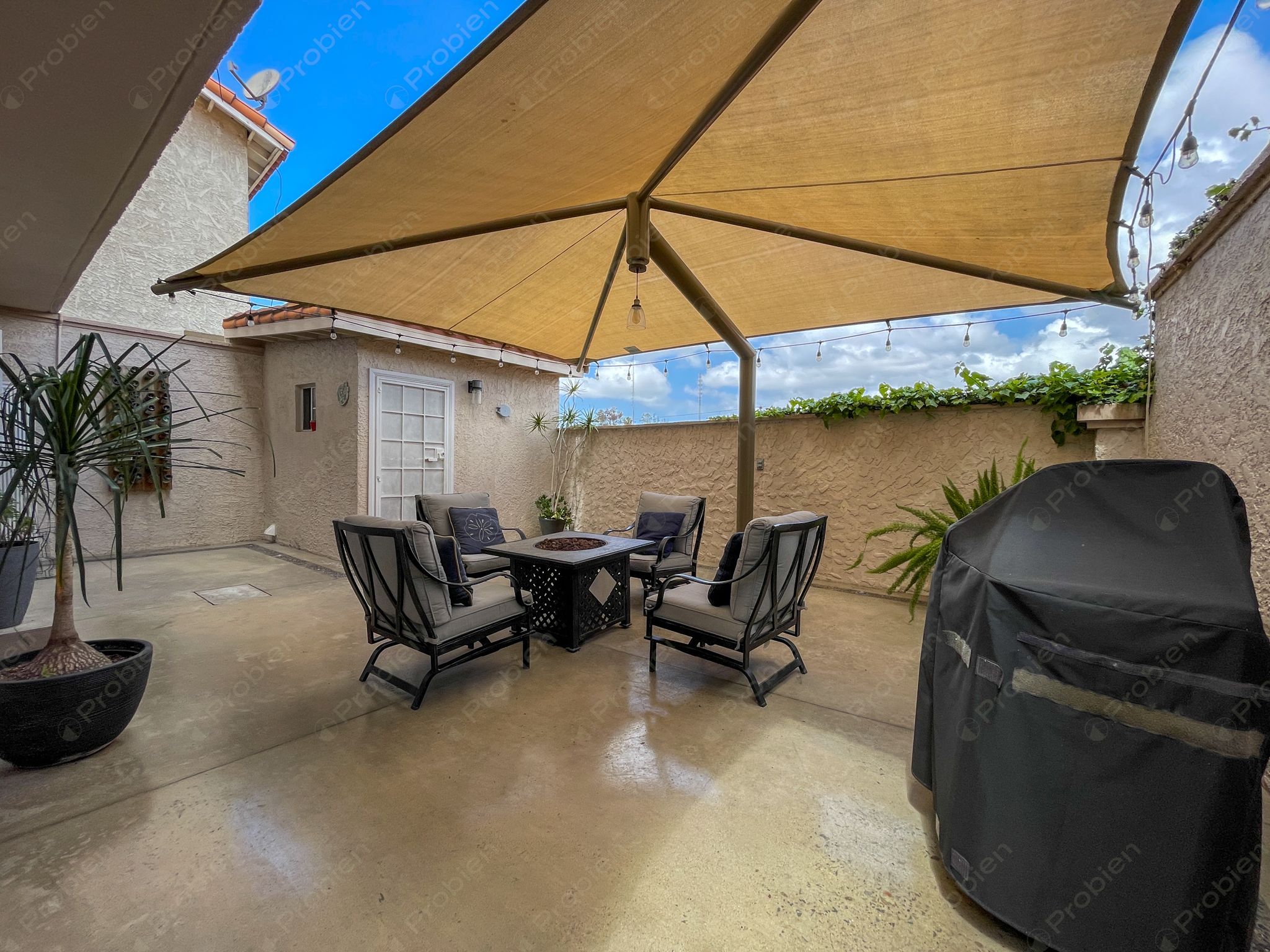 Casa en Renta Amueblada en Privada del Rey – Residencial Agua Caliente - Foto 23 de 29