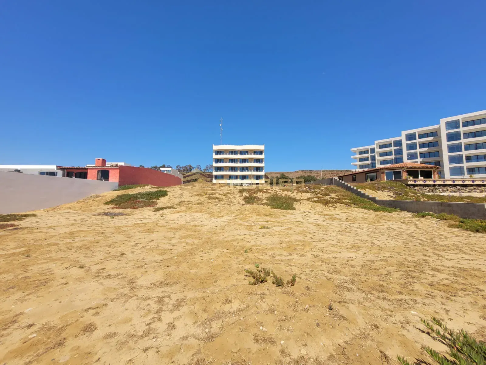 Terreno Residencial En Venta - Privada Misión Viejo Rosarito - Foto 1 de 10
