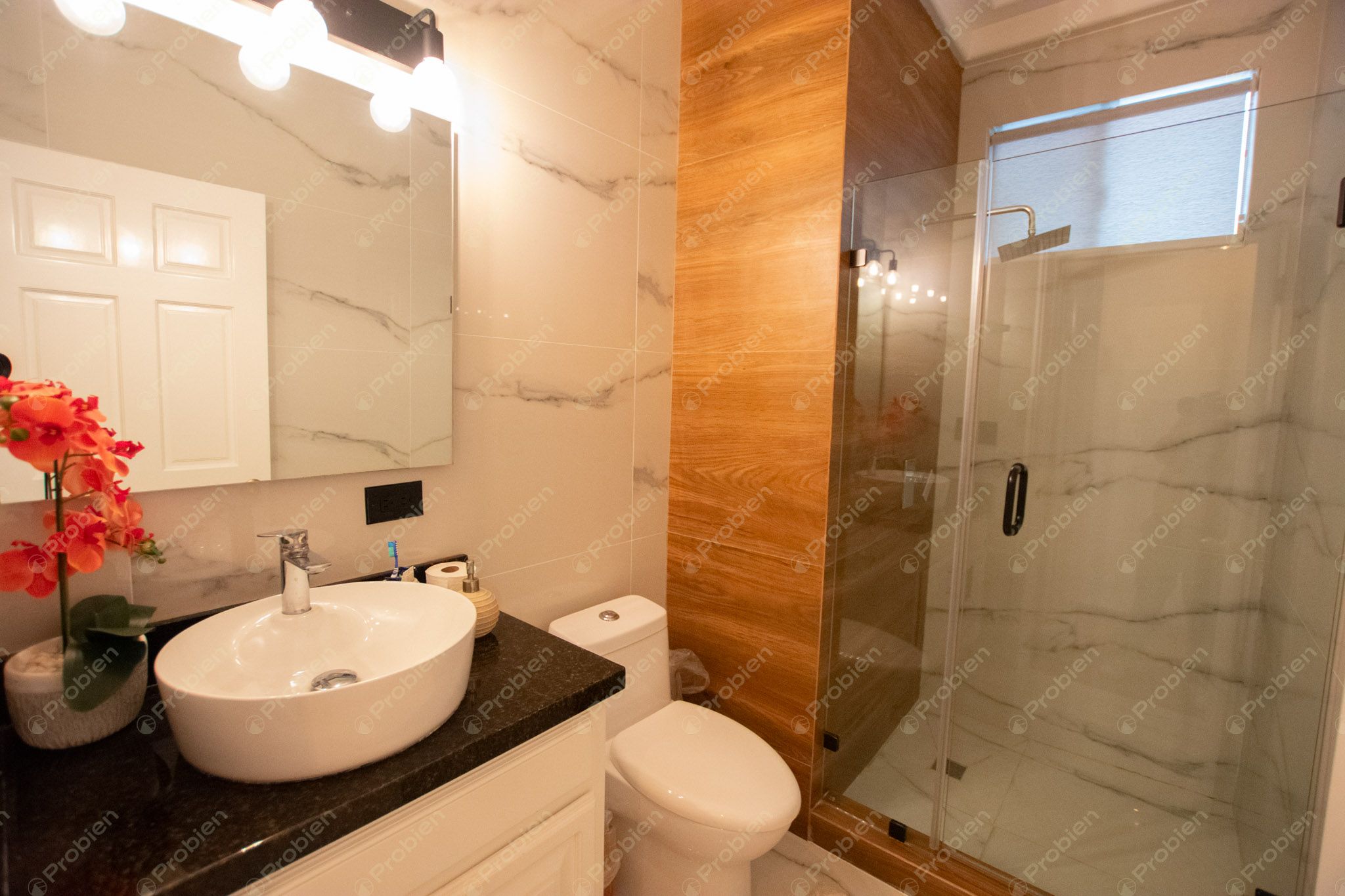 Hermosa Casa en Venta en Puerta de Hierro – Amplia, Iluminada y con Acabados de Lujo - Foto 31 de 40