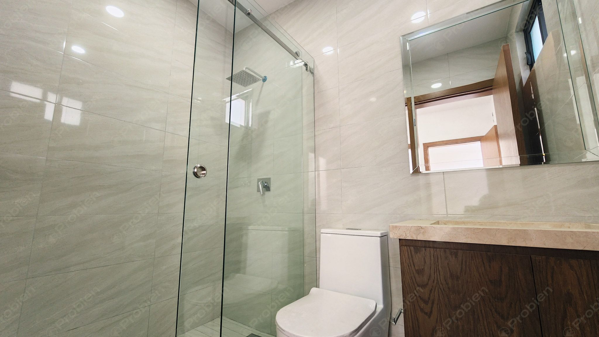 Casas en Venta en Hacienda Agua Caliente – Zona Dorada de Tijuana - Foto 12 de 32