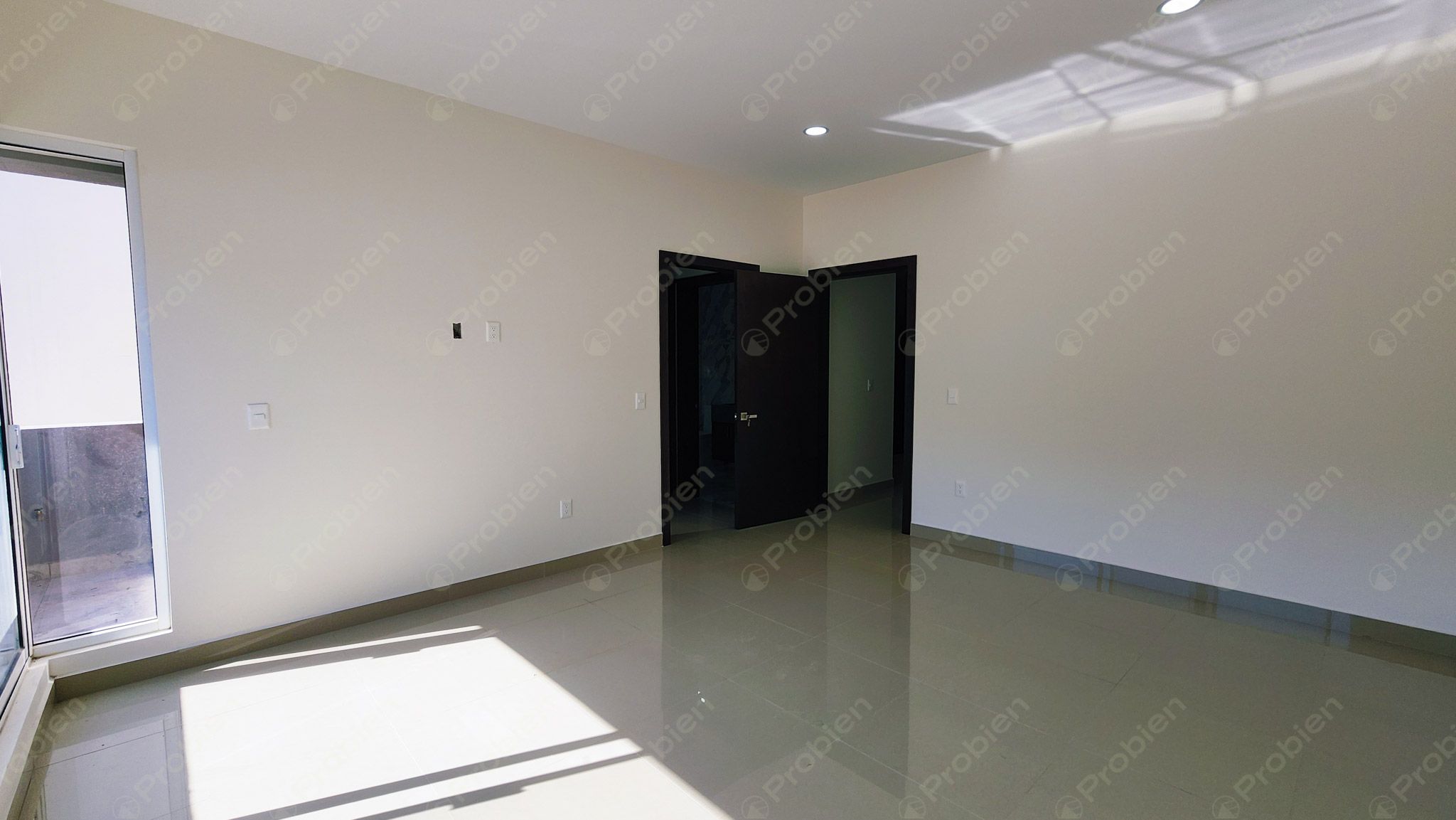 Casas en Venta en Hacienda Agua Caliente – Zona Dorada de Tijuana 3 Niveles - Foto 11 de 29