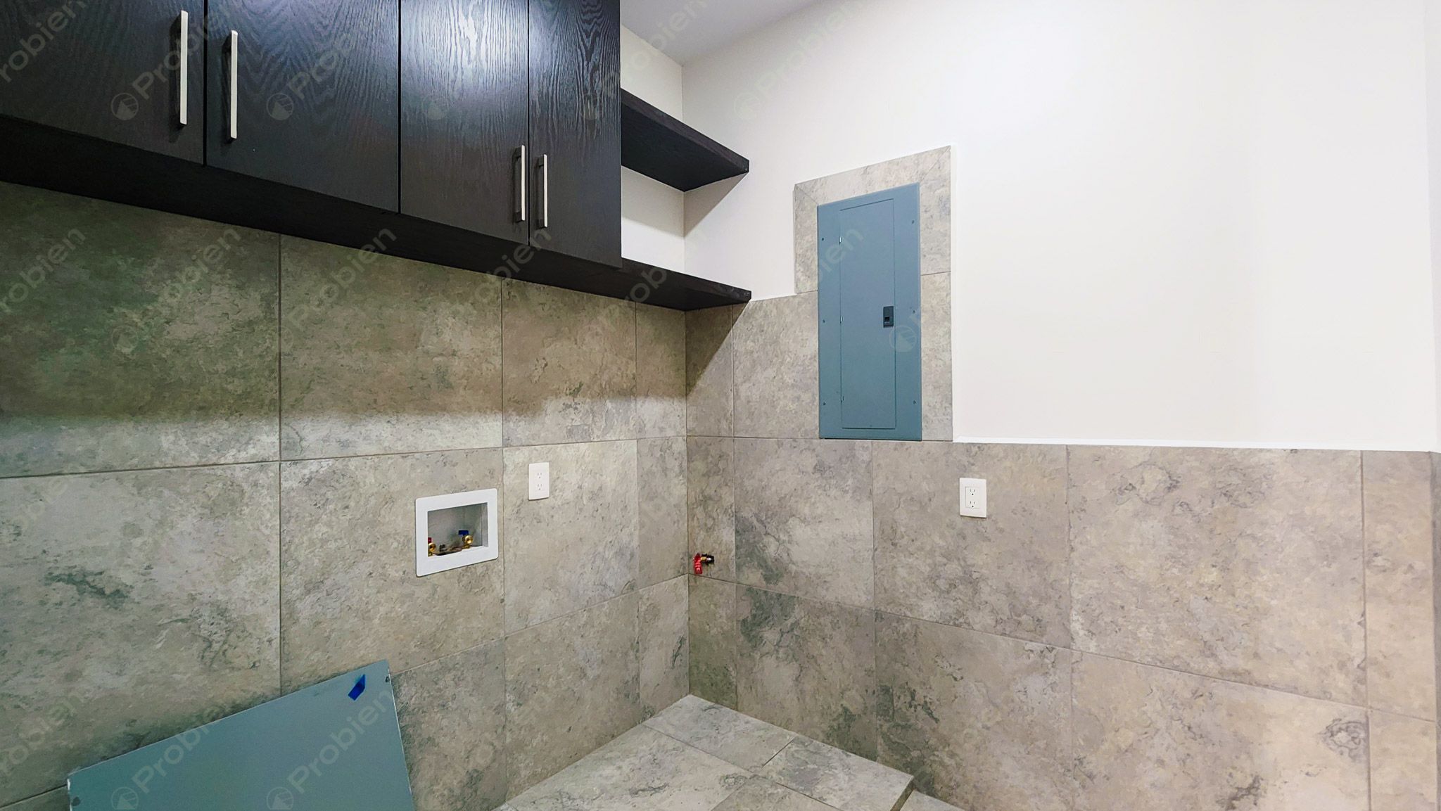 Casas en Venta en Hacienda Agua Caliente – Zona Dorada de Tijuana 3 Niveles - Foto 17 de 29