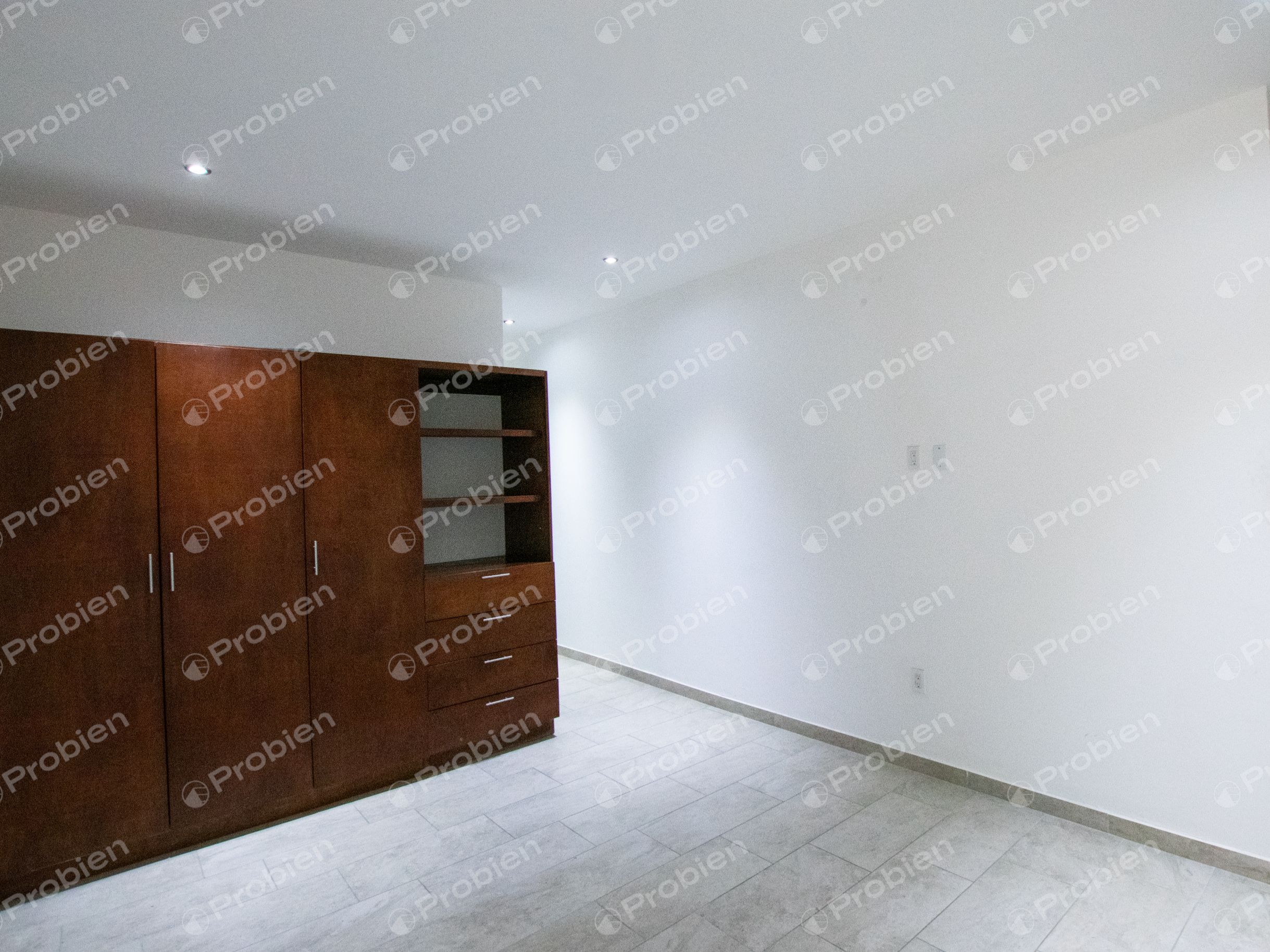 Casa en Venta en Ermita Sur | 3 Recámaras, Área Flex, Terraza y Vistas a la Ciudad - Foto 10 de 31