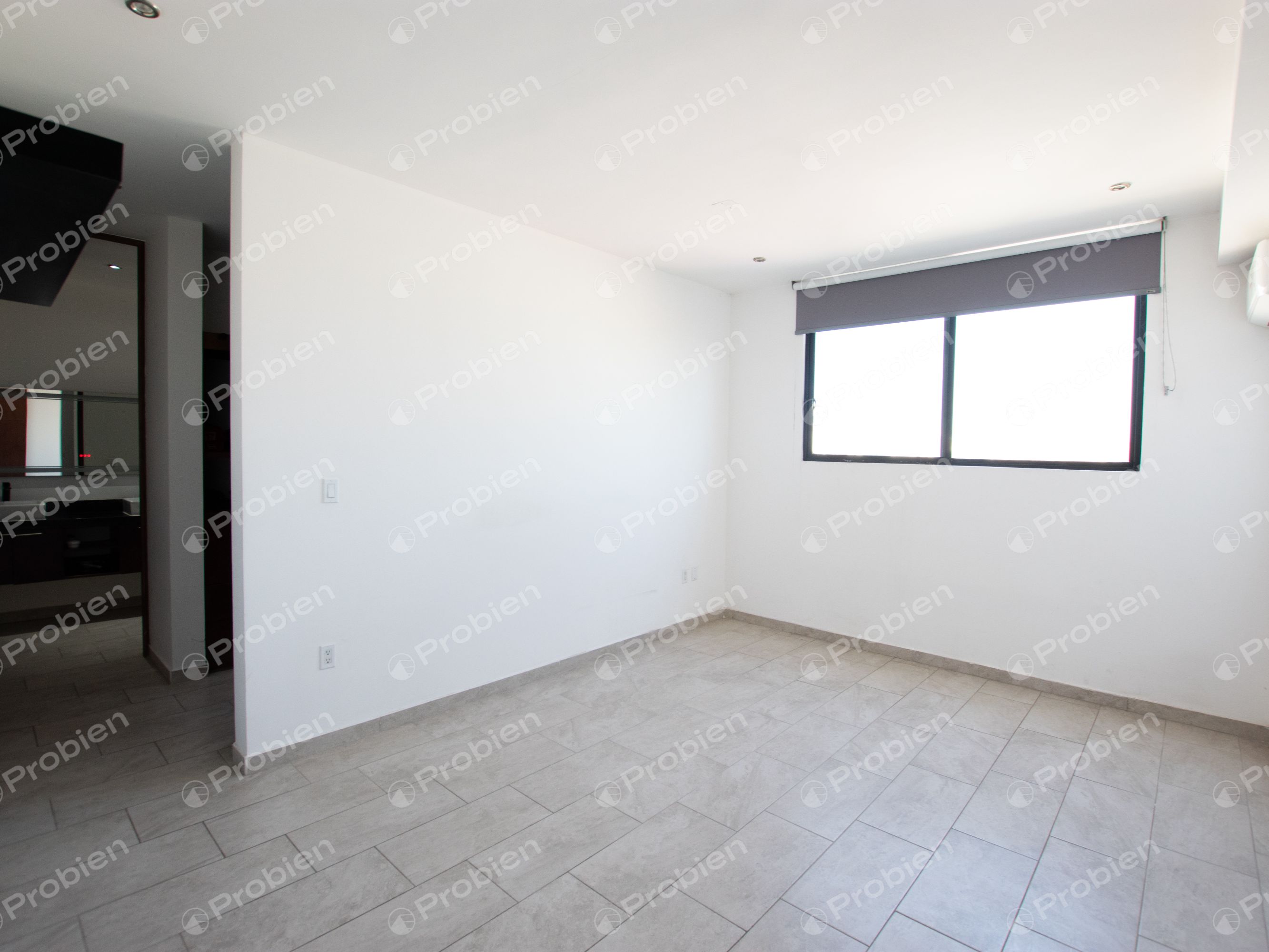 Casa en Venta en Ermita Sur | 3 Recámaras, Área Flex, Terraza y Vistas a la Ciudad - Foto 14 de 31