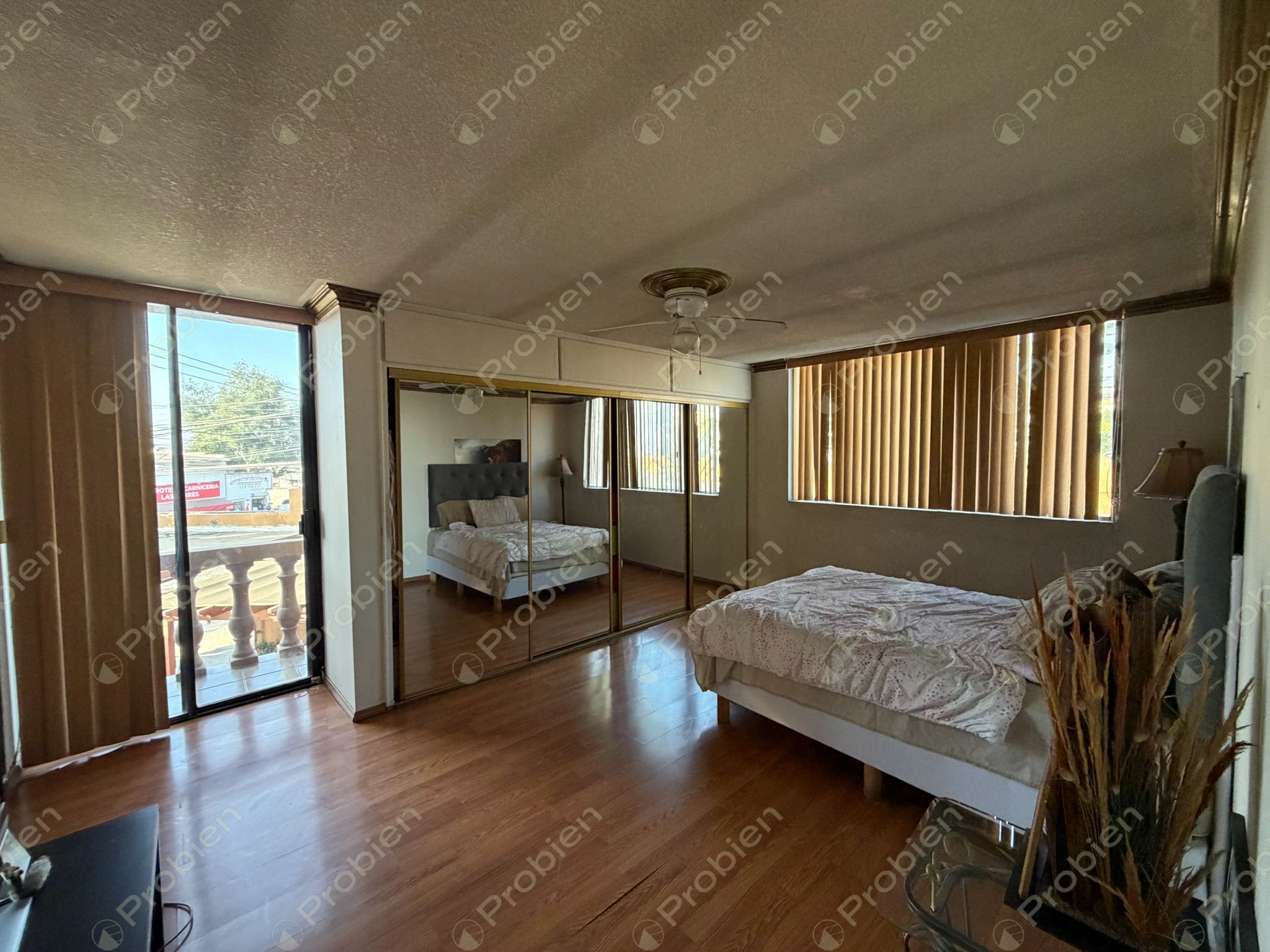 Casa en Venta en Las Torres Parte Baja | Amplia Residencia con Potencial Comercial - Foto 14 de 26
