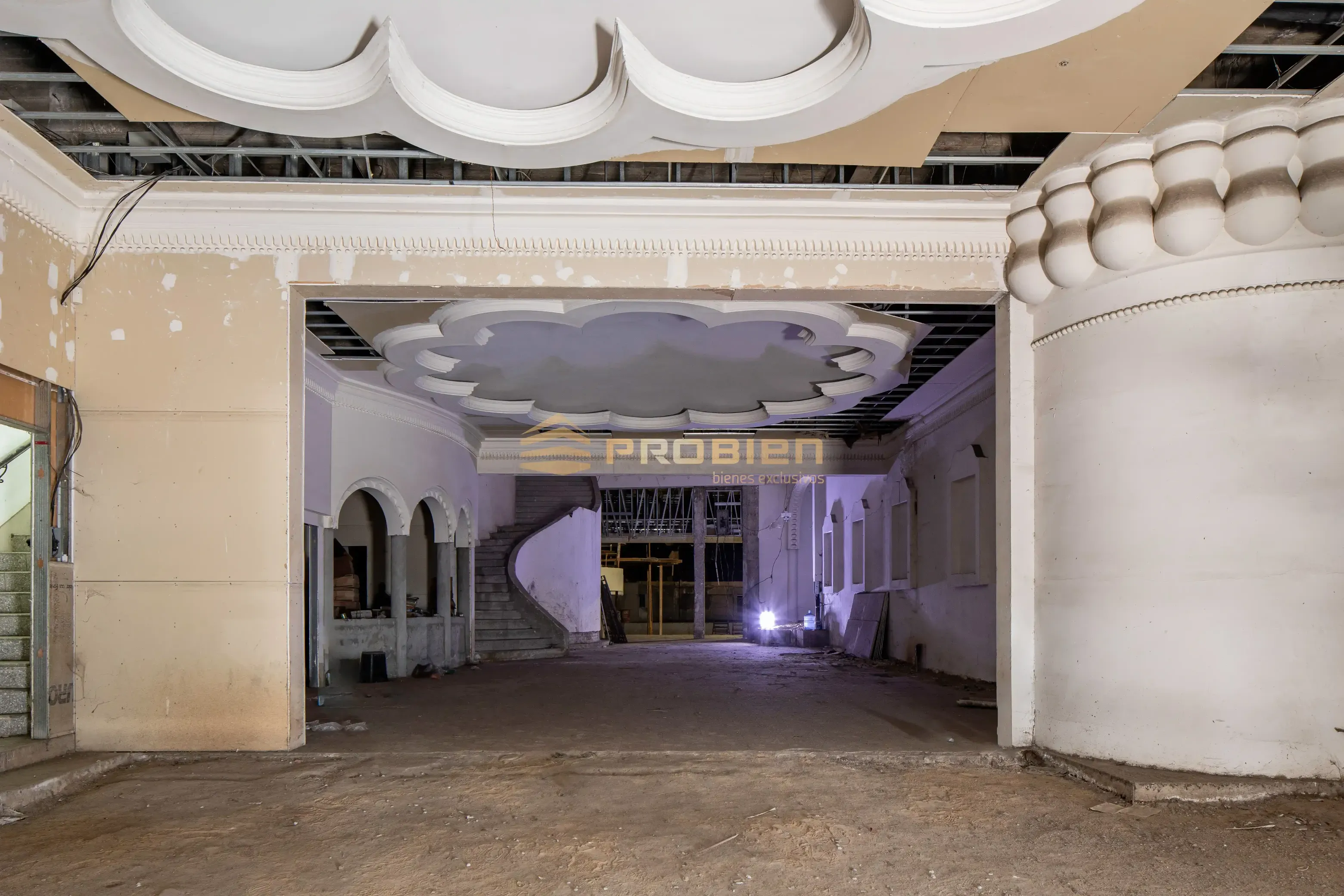 Edificio Comercial en Venta Zona Centro - Foto 2 de 15