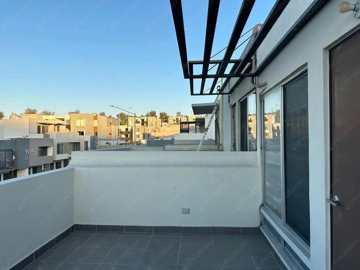 Casa en Venta en Privada Rioja, Colinas de California – 3 Niveles con Terrazas y Amenidades - Foto 14 de 15