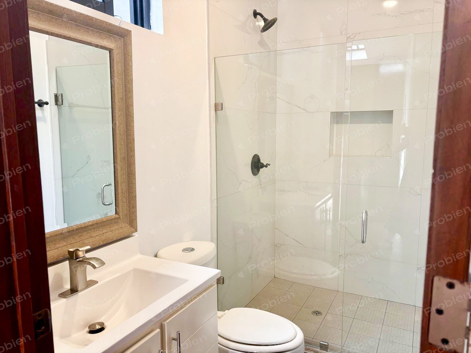 Casa en Venta en Altabrisa Otay, Tijuana | 3 Recámaras, Cochera para 2 Autos y Cerca de la Garita - Foto 14 de 22