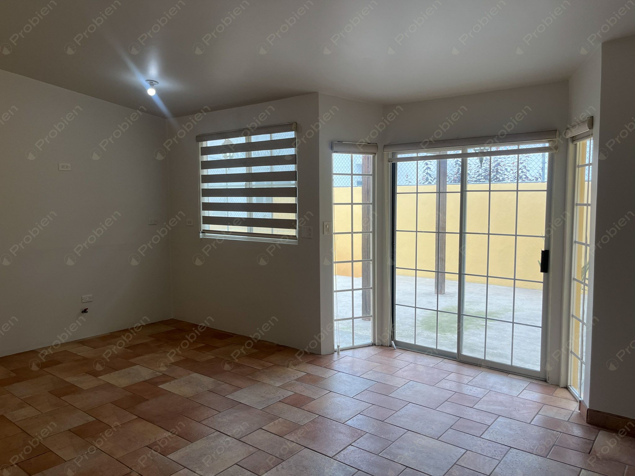 Casa en venta con Vista al Mar en Villamar – 4 Recámaras, Terraza y Patio con Pérgola - Foto 29 de 30