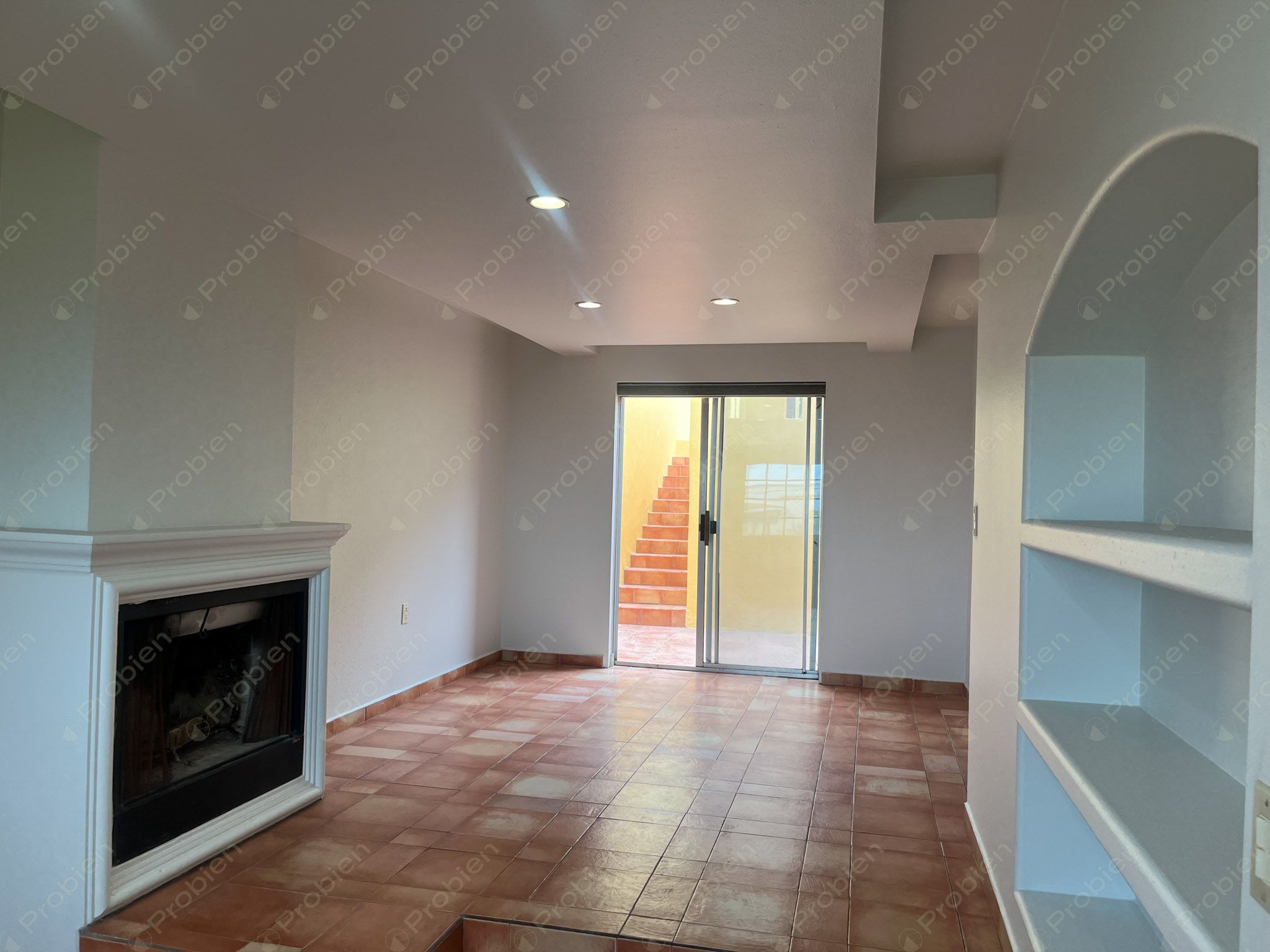 Casa en venta con Vista al Mar en Villamar – 4 Recámaras, Terraza y Patio con Pérgola - Foto 4 de 30