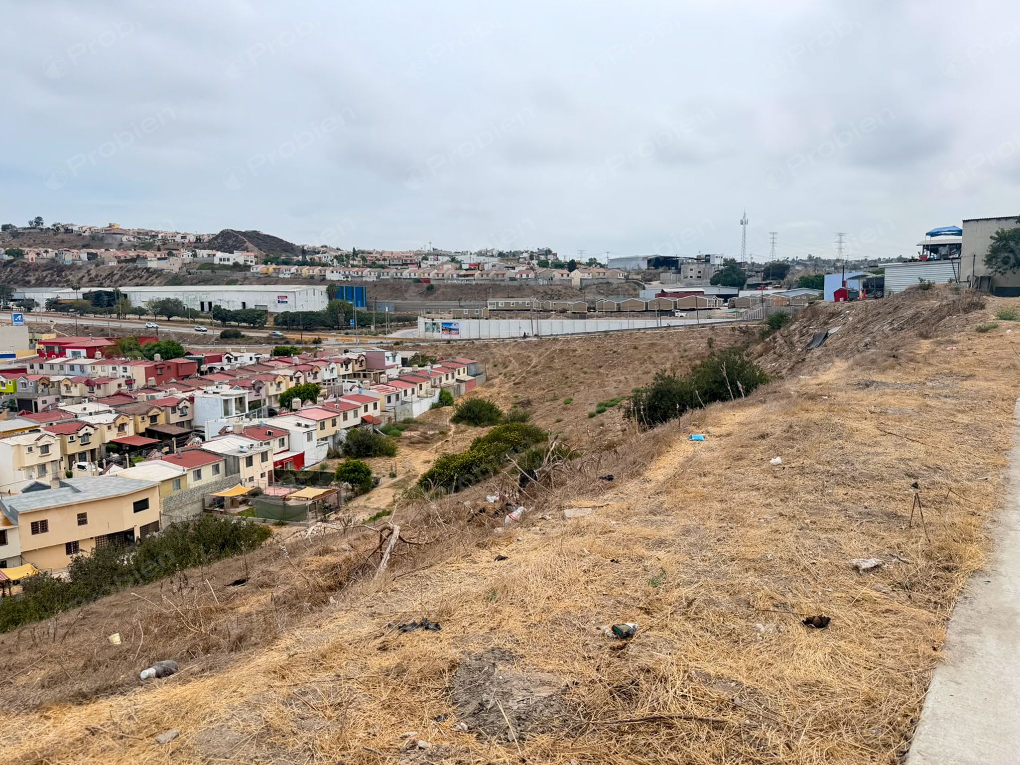 Terreno Comercial en Venta de 3.5 Hectáreas en Pórtico de San Antonio - Foto 10 de 11