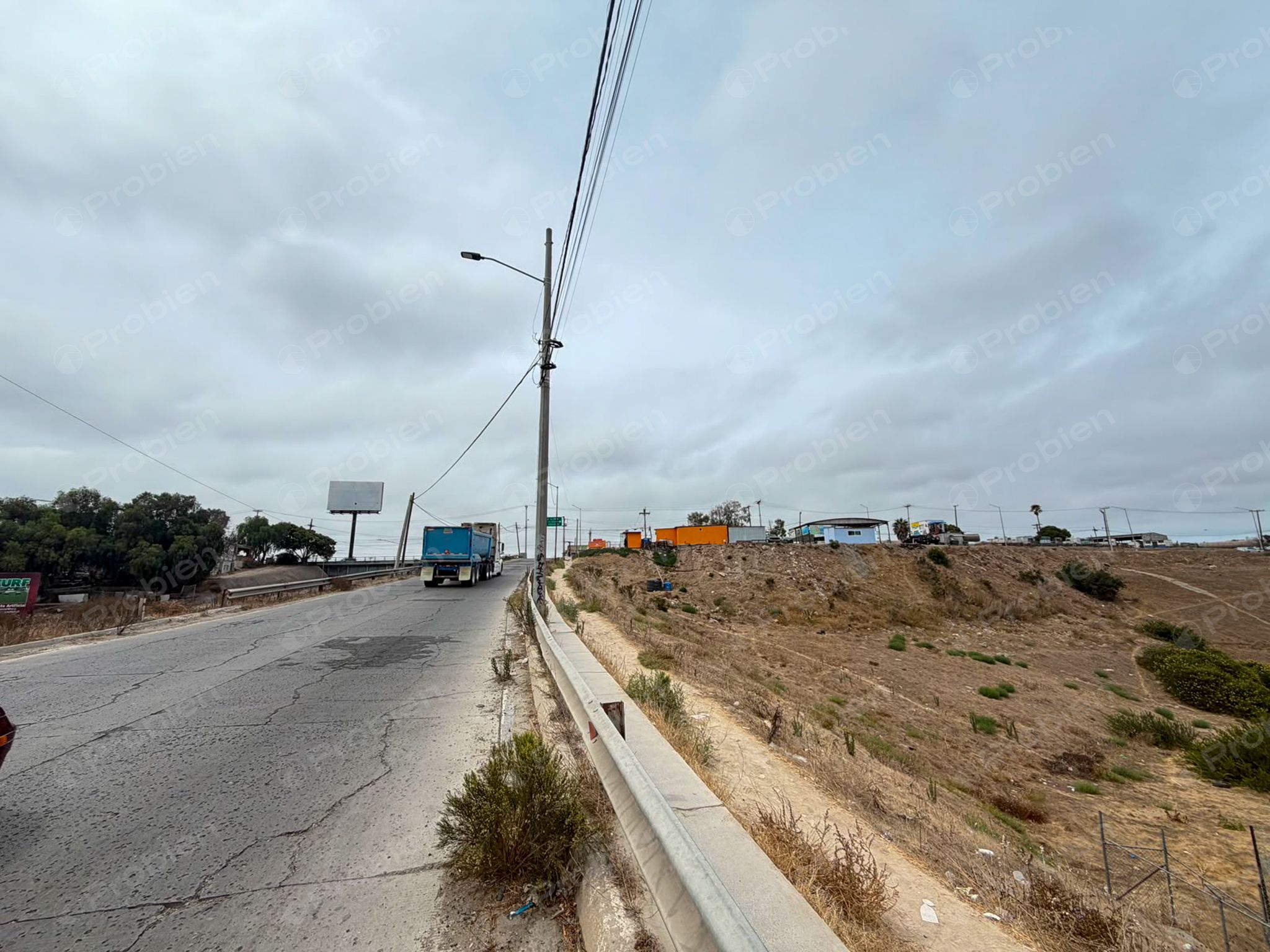Terreno Comercial en Venta de 3.5 Hectáreas en Pórtico de San Antonio - Foto 7 de 11