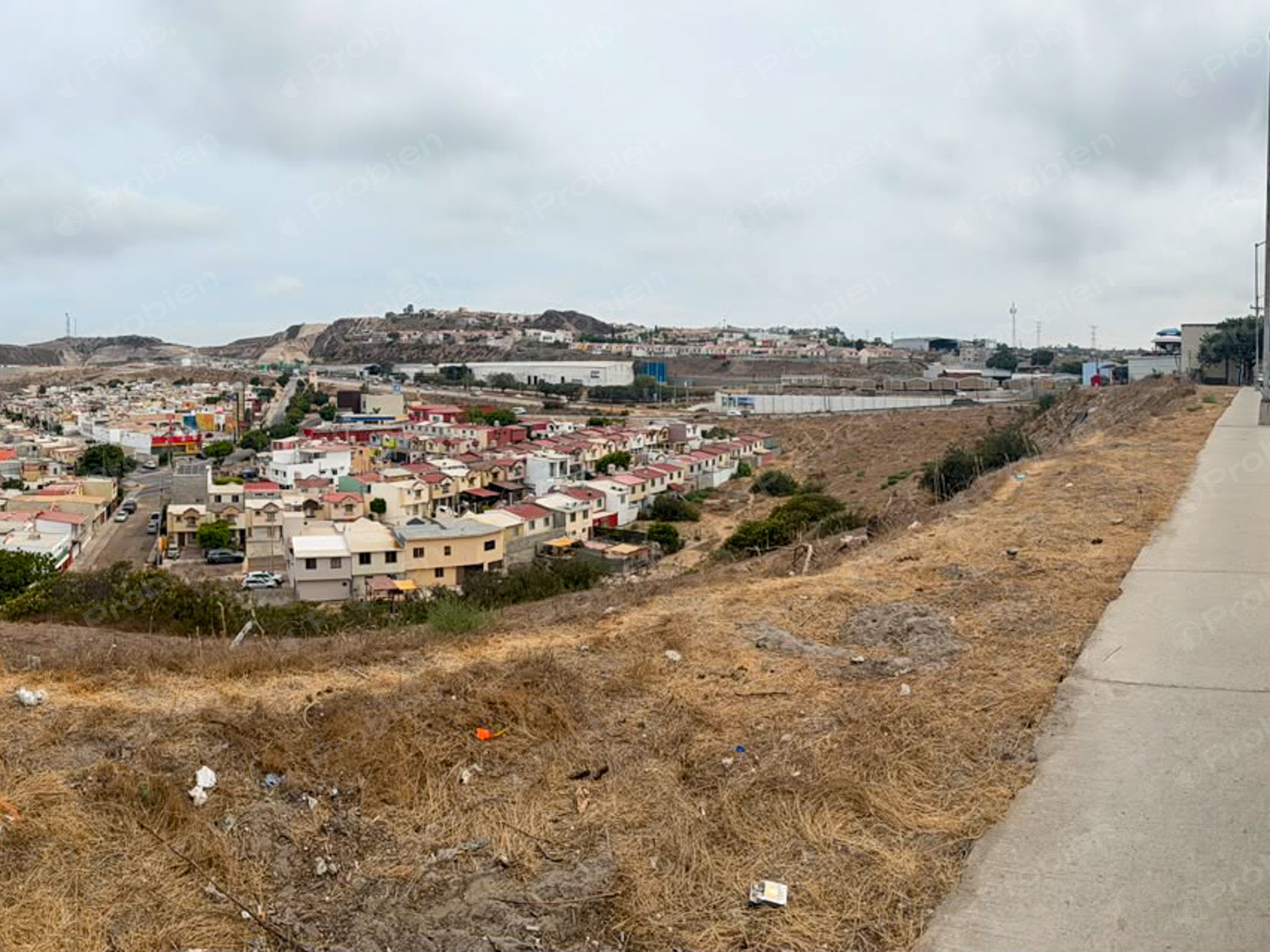 Terreno Comercial en Venta de 3.5 Hectáreas en Pórtico de San Antonio