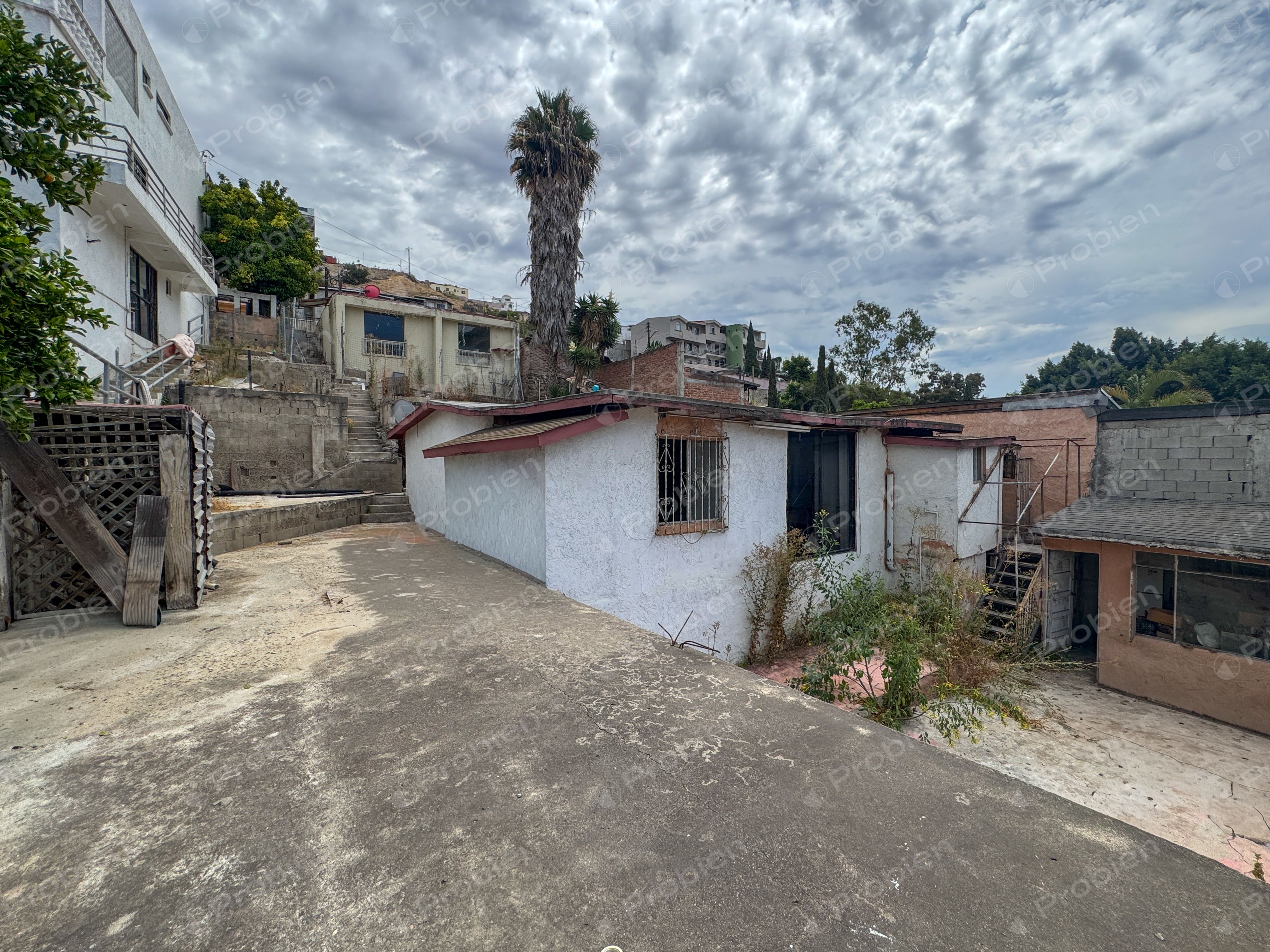 Terreno Comercial en Venta de 375 m² en Chula Vista, Tijuana | Ideal para Casas o Desarrollo de Departamentos - Foto 3 de 5