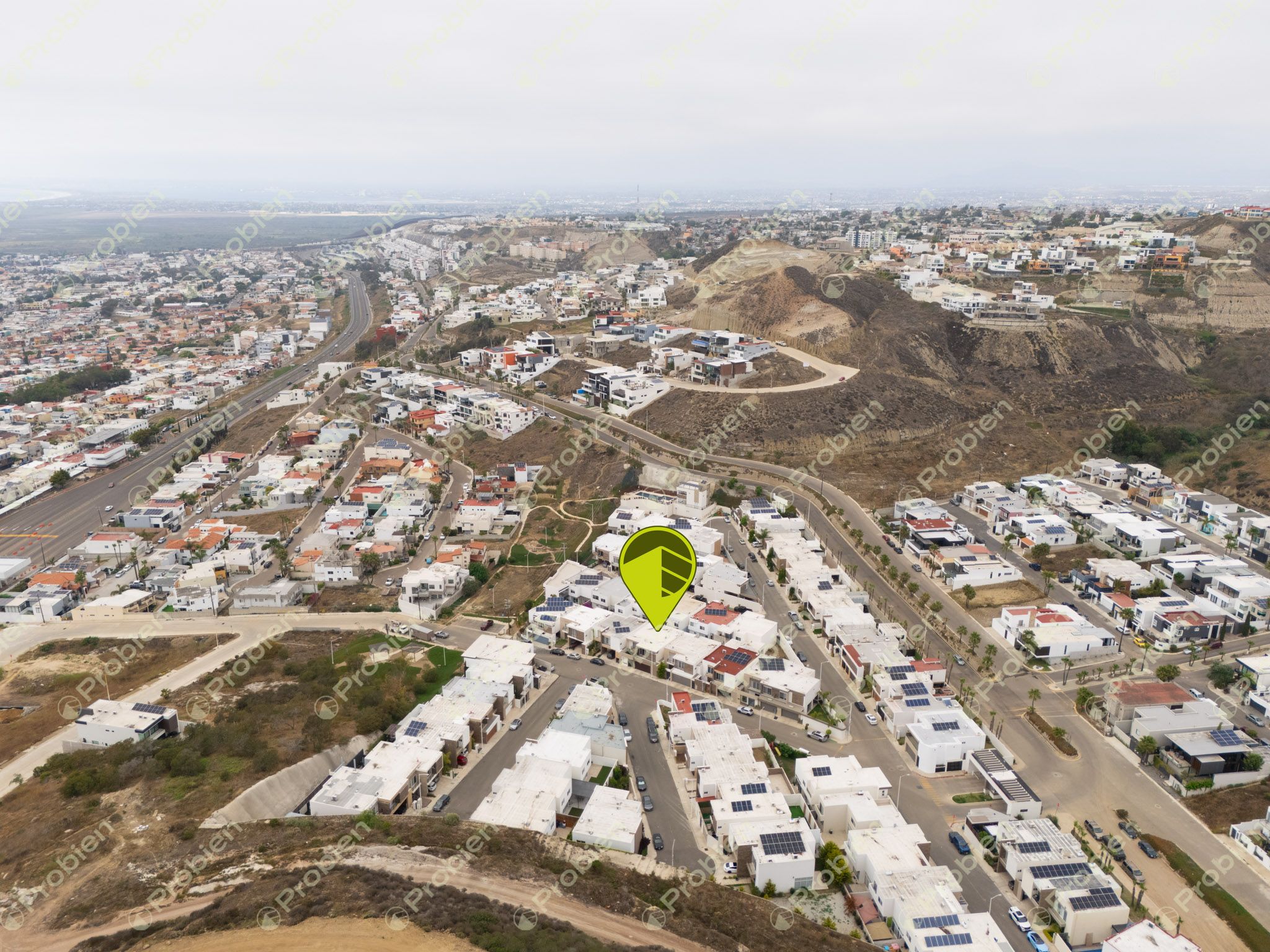 Casa en Venta en Costa San Remo – Espacios Amplios, Seguridad y Comodidad en Zona Privada - Foto 2 de 57