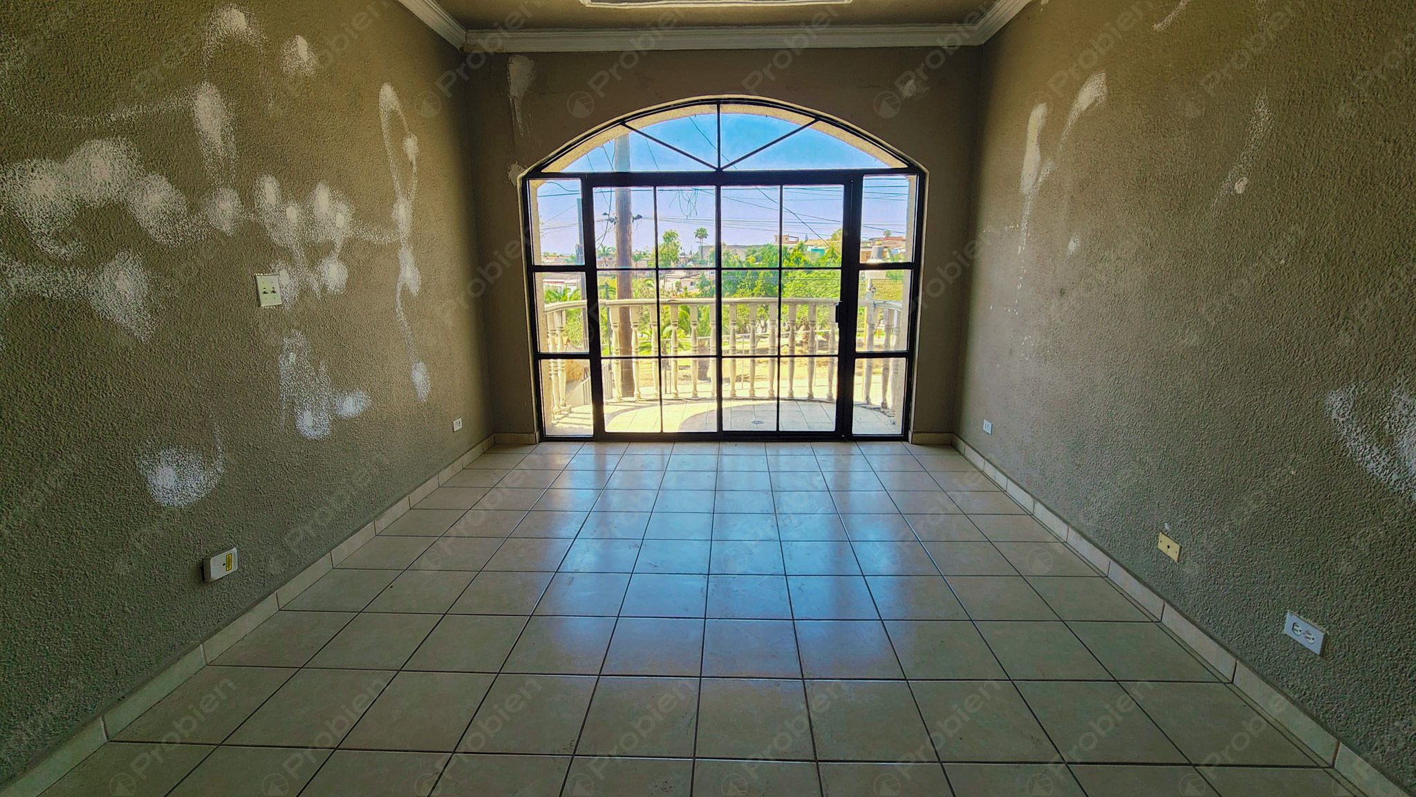 Edificio / Casa en Venta en Guaycura – Ideal para Vivienda o Fundación - Foto 20 de 31