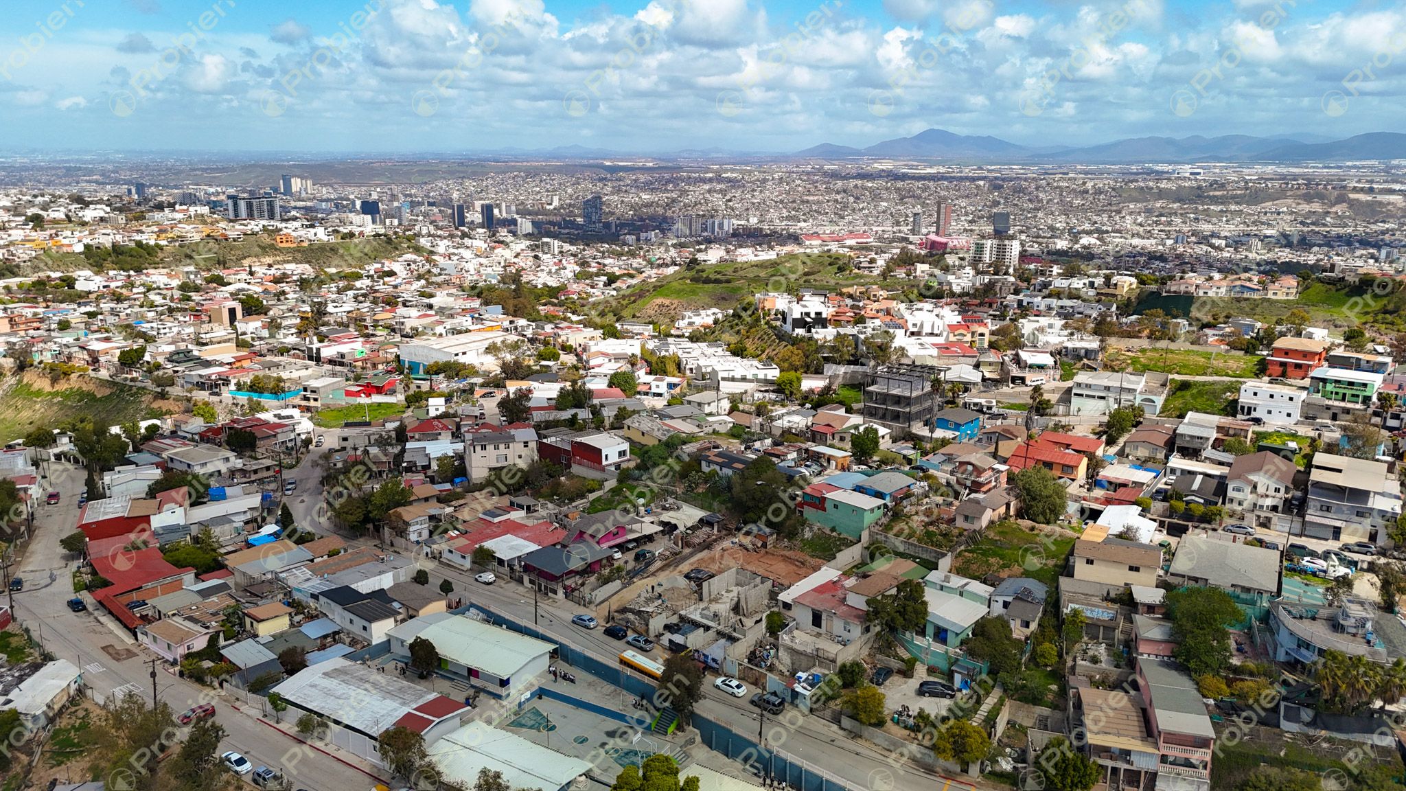 Casas en Venta en Las Plazas Privada AGATA – 4 Niveles, Terraza y Espacios Amplios - Foto 7 de 16