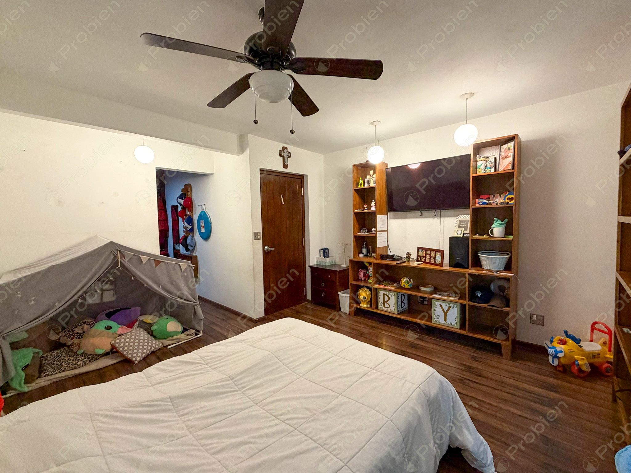 Casa en venta en Real del Mar Sección Brisas, residencia de 3 niveles cerca del mar en Tijuana - Foto 19 de 27