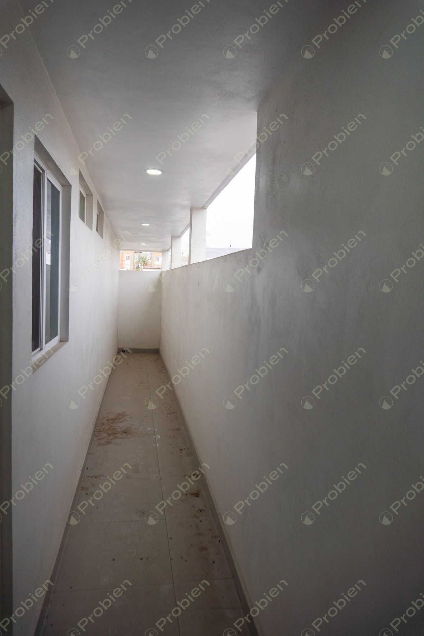 Casa en venta de 4 recámaras y 3 niveles en Terrazas de la Presa - Foto 27 de 54