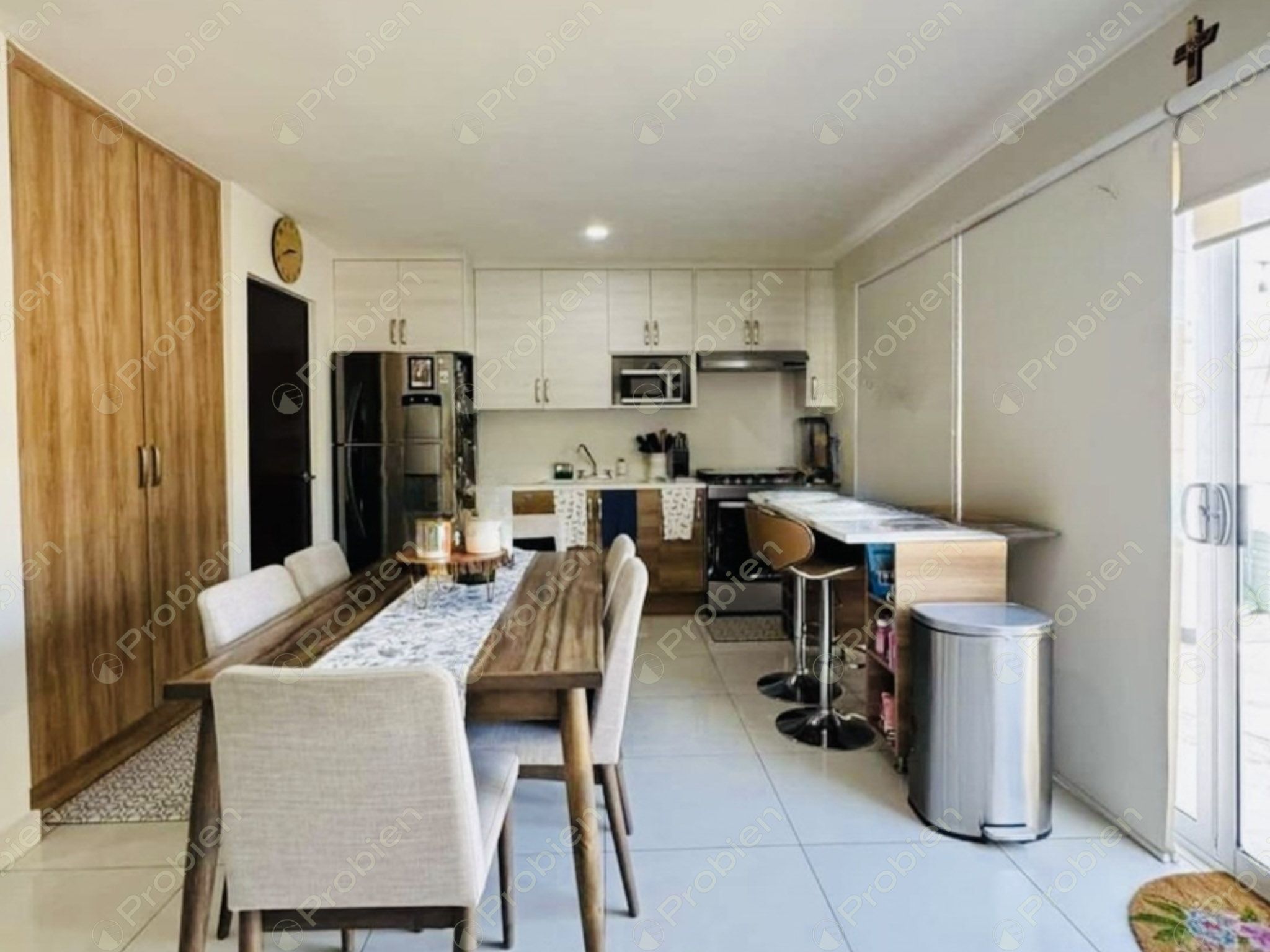 Casa en Venta en Privada Logroño, Colinas de California – Exclusiva, Segura y con Amenidades - Foto 3 de 16