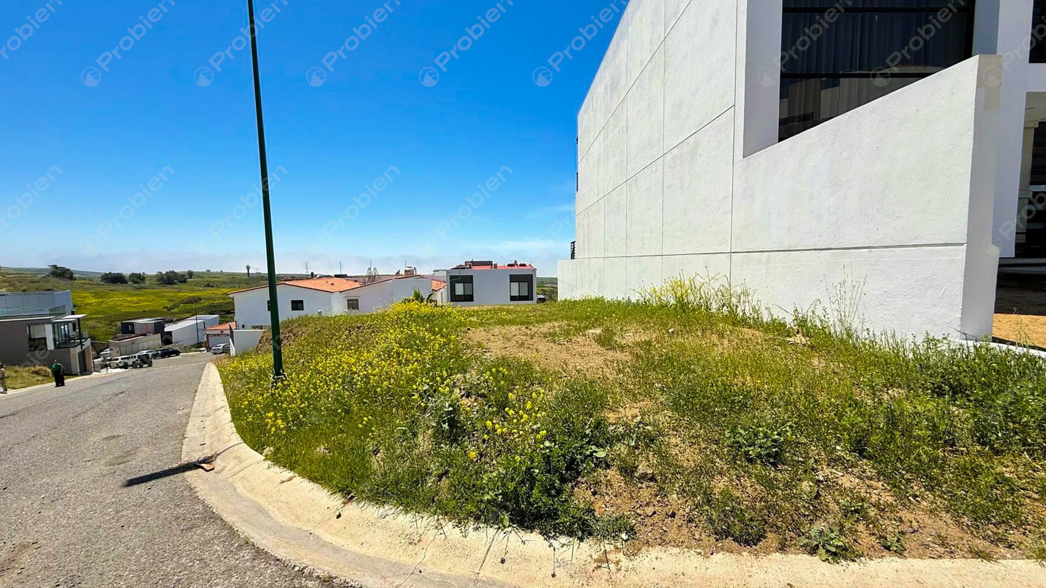 Terreno en Venta en Esquina – Real del Mar, Gran Plusvalía y Ubicación Estratégica - Foto 1 de 6