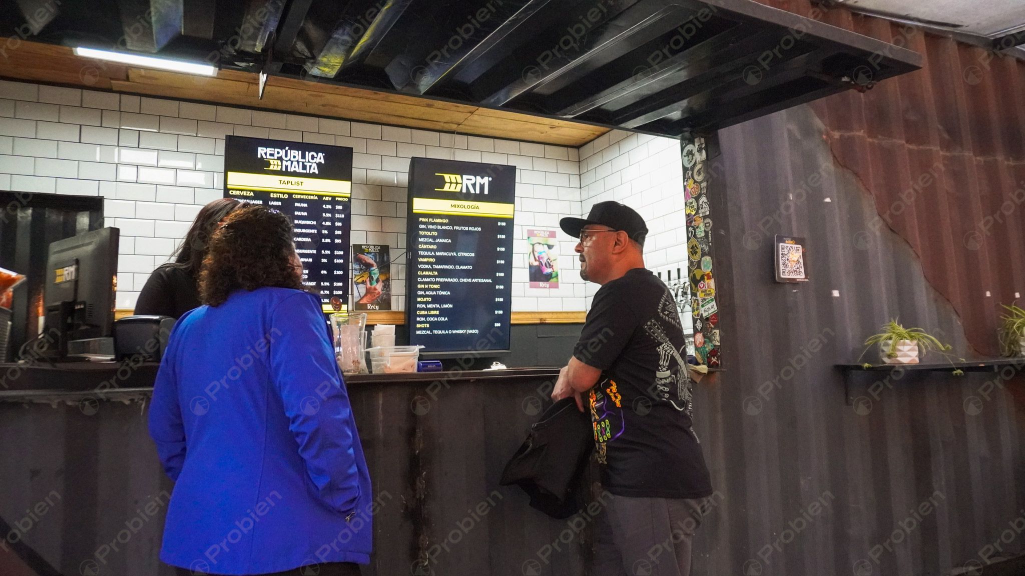 Traspaso de Negocio Mixto en Zona Río – Beer Garden, Food Court y Foro de Eventos - Foto 8 de 13