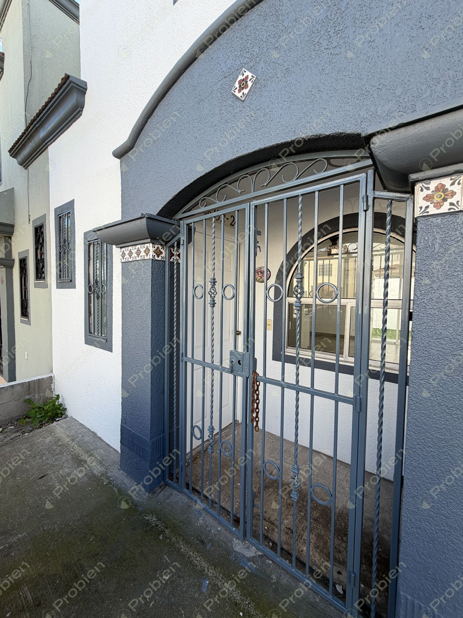 Casa en venta de 2 recámaras en Residencial Agua Caliente - Foto 3 de 25