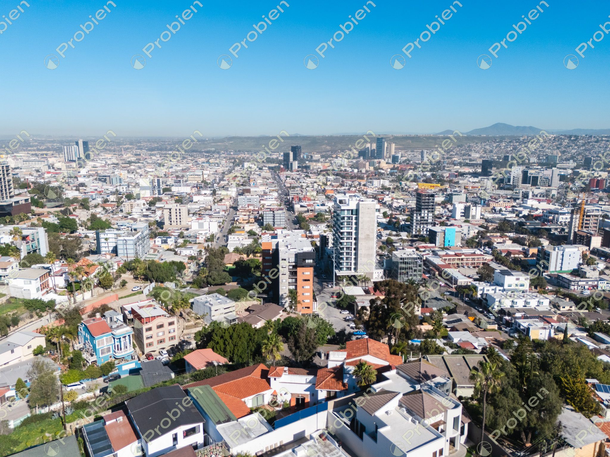 Terreno en Venta en Colonia Cacho – 245 m² Ideal para Residencia o Torre de Departamentos - Foto 4 de 10