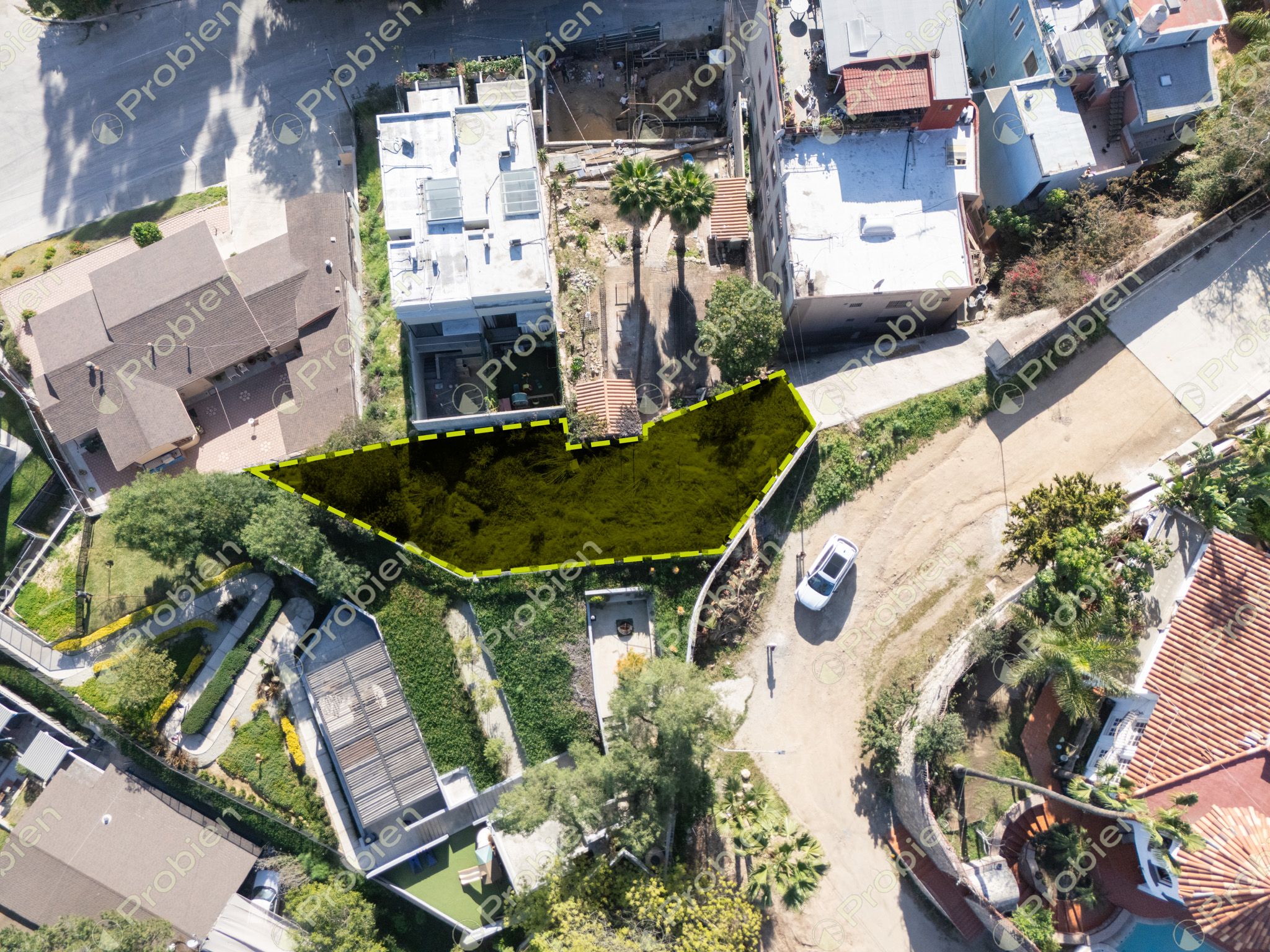 Terreno en Venta en Colonia Cacho – 245 m² Ideal para Residencia o Torre de Departamentos - Foto 6 de 10