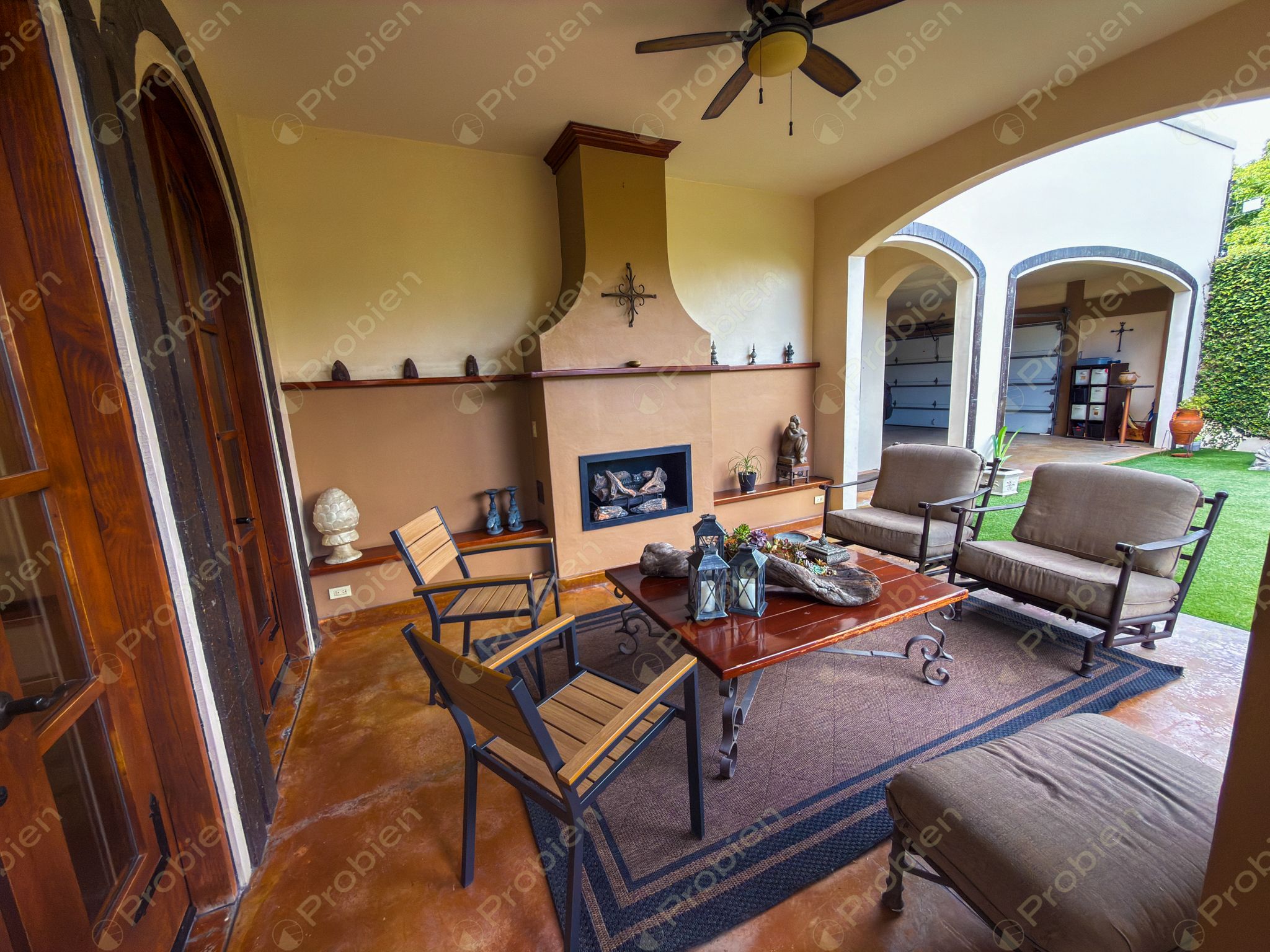 Casa en Venta Estilo Californiana en Hacienda Aguacaliente - Foto 7 de 37