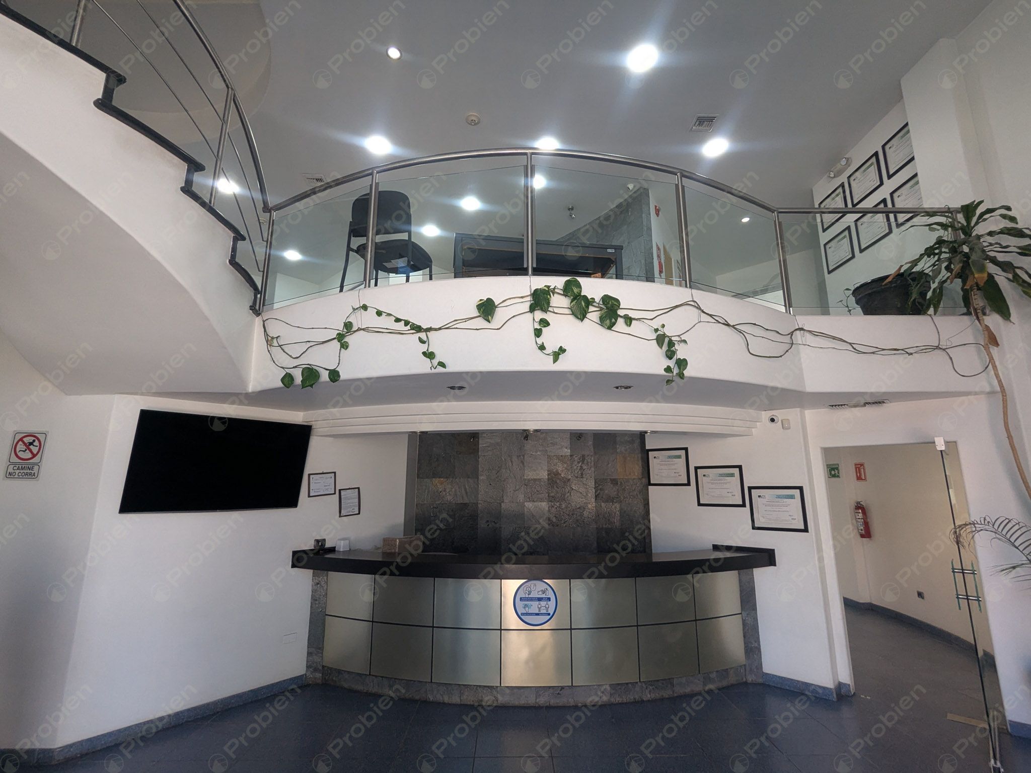 Terreno con edificio Corporativo en Venta – Vía Rápida, Zona Río 3ra Etapa - Foto 23 de 29