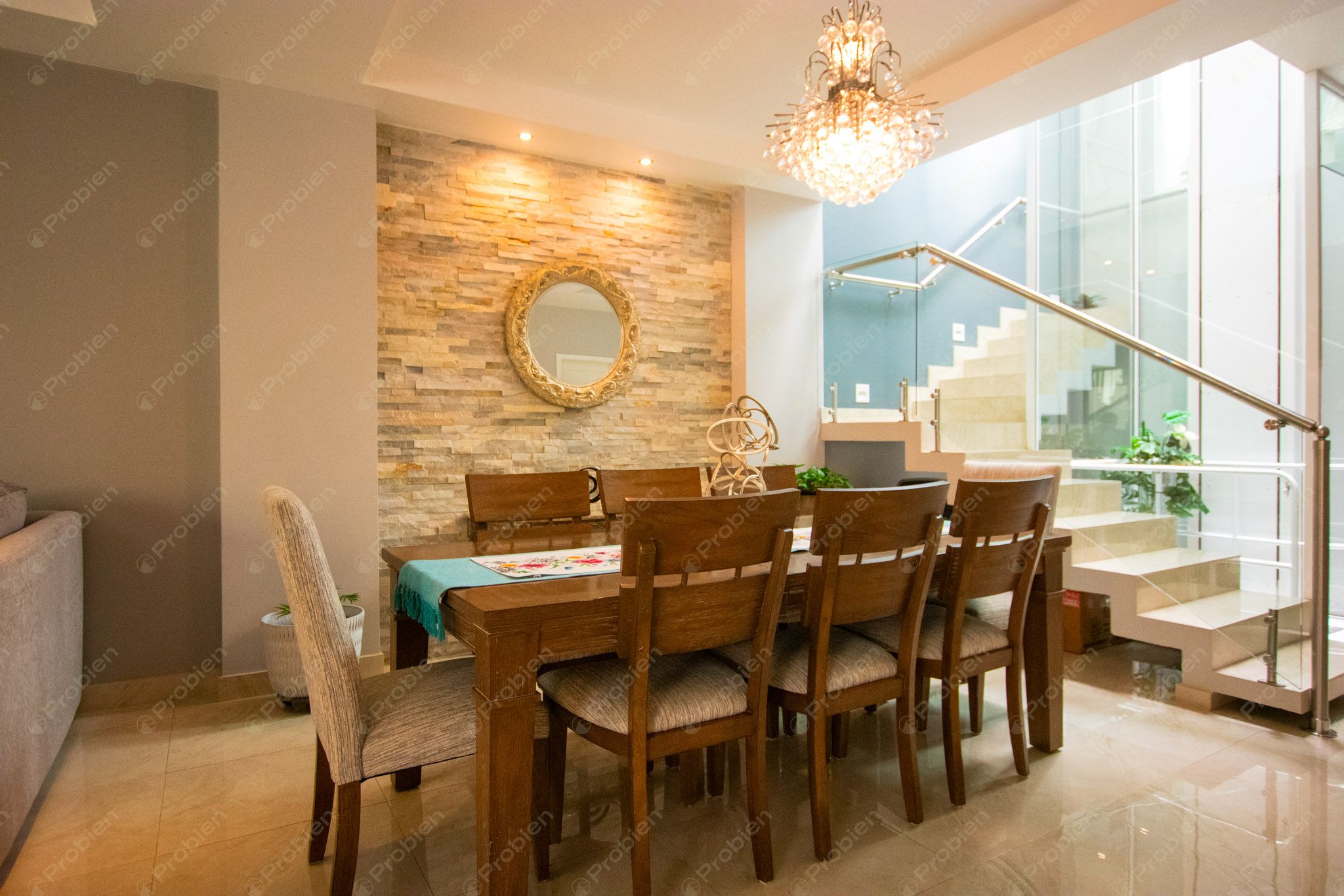 Casa de Lujo en Venta en San Marino – Vista al Mar, Elevador y Acabados Premium - Foto 2 de 37