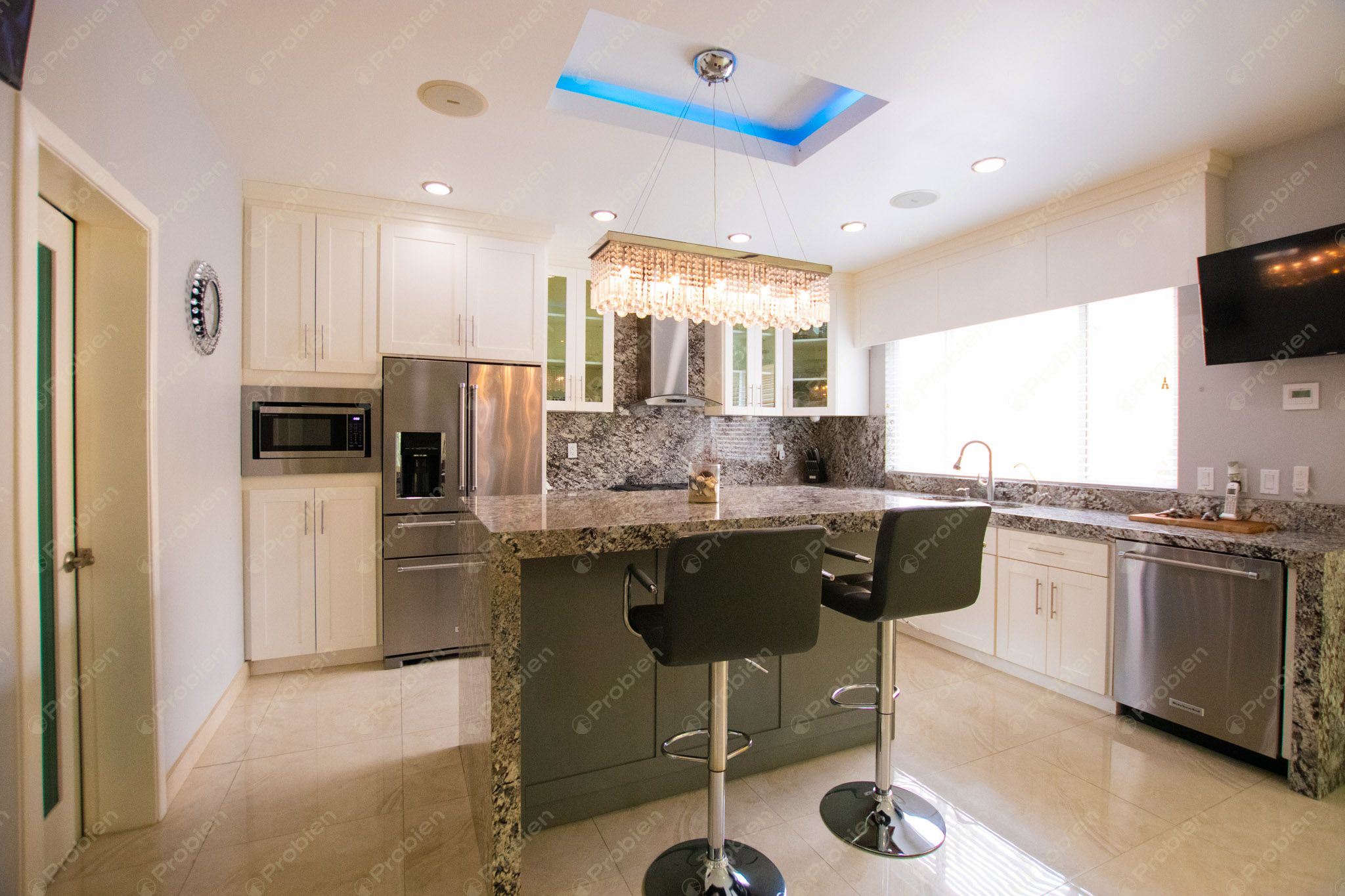 Casa de Lujo en Venta en San Marino – Vista al Mar, Elevador y Acabados Premium - Foto 4 de 37