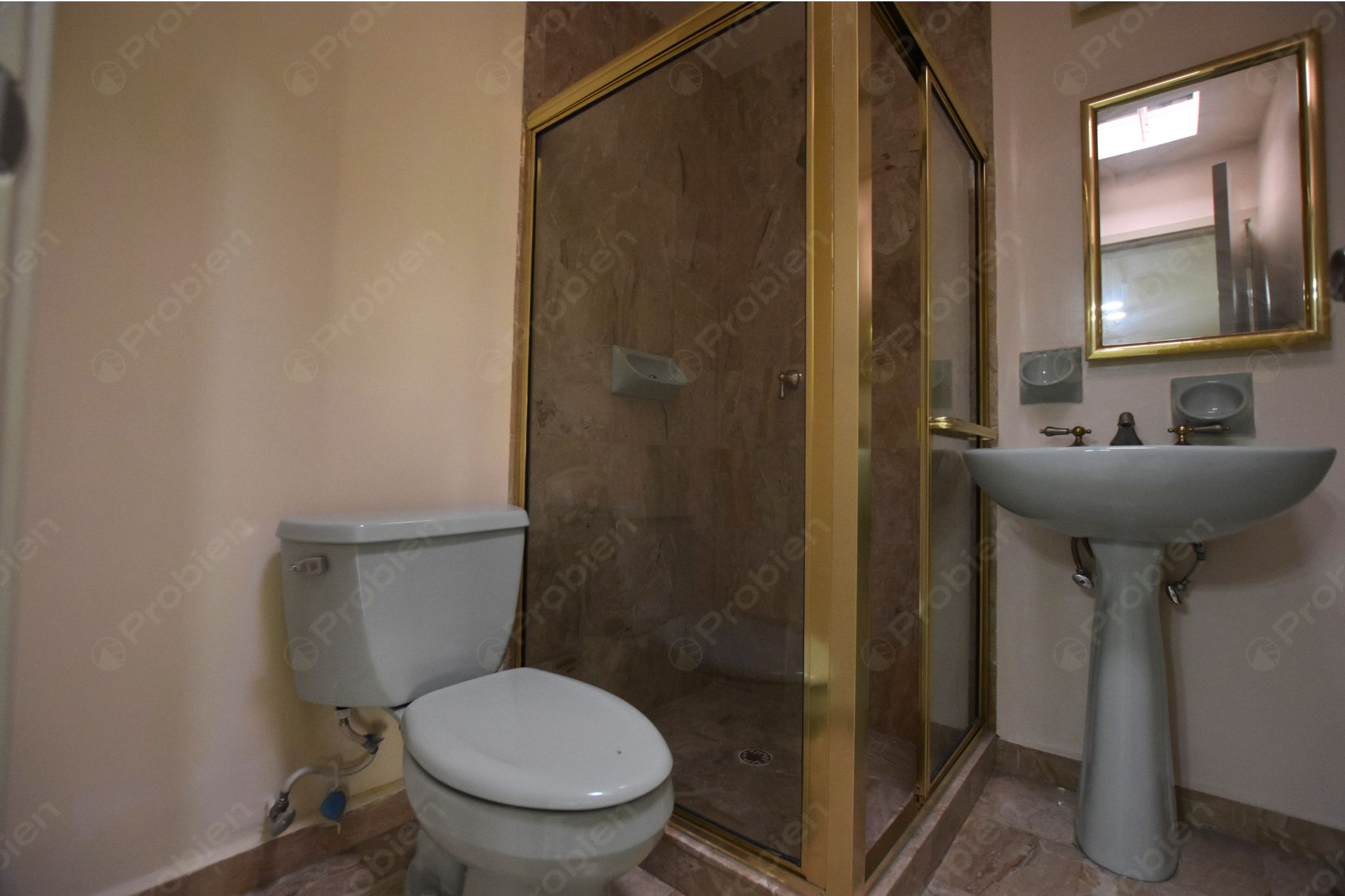 Amplio Departamento en Venta en Colonia Hipódromo – 249 m², Roof Deck y Oficina Privada - Foto 9 de 30