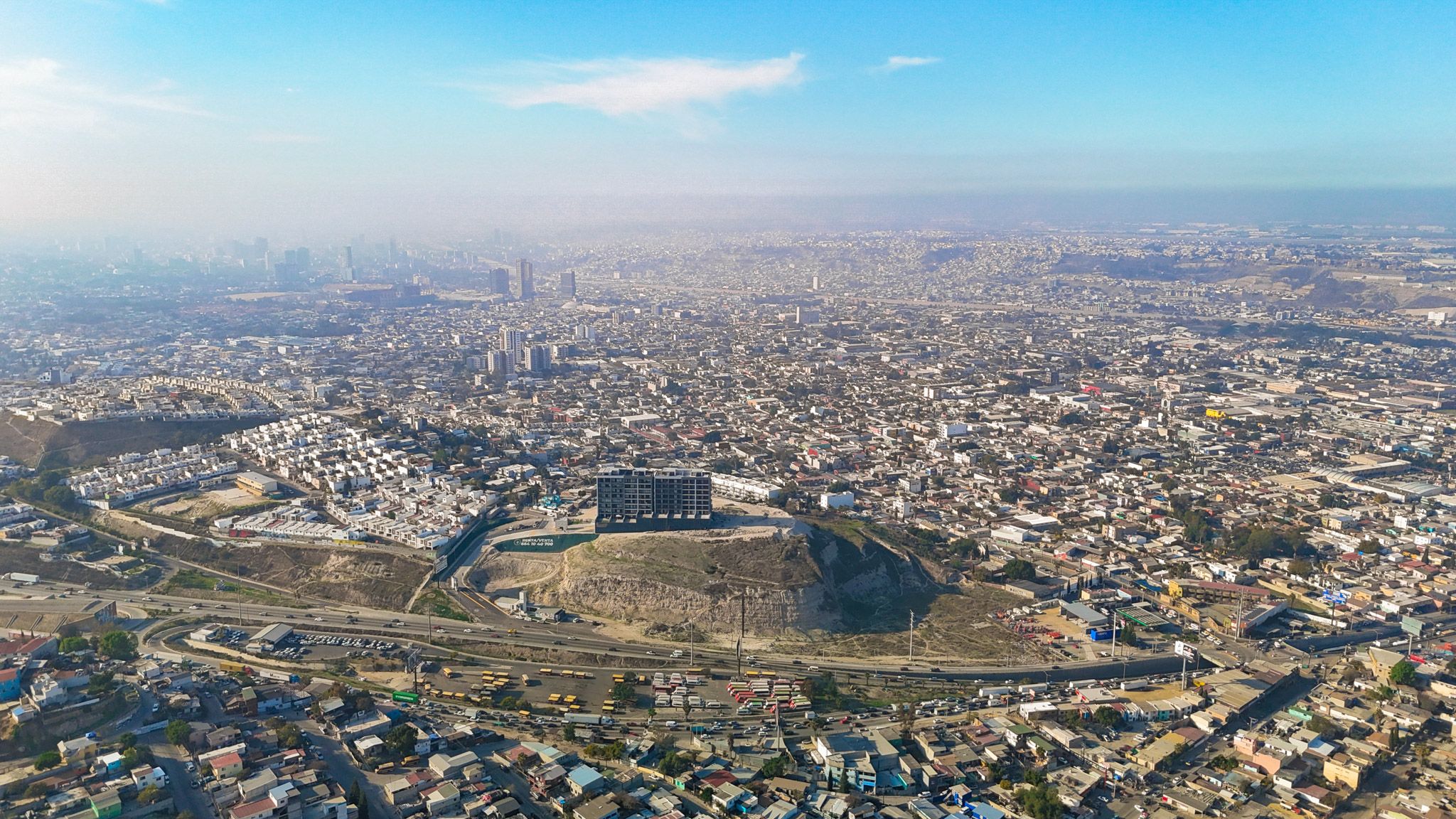 Terreno en Venta en Libramiento Sur - 1.1 ha con Potencial Residencial y Comercial - Foto 7 de 24