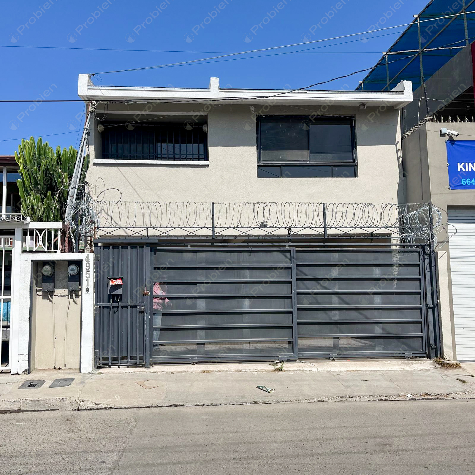 Casa residencial y comercial en renta en Las Palmas Tijuana con amplios espacios